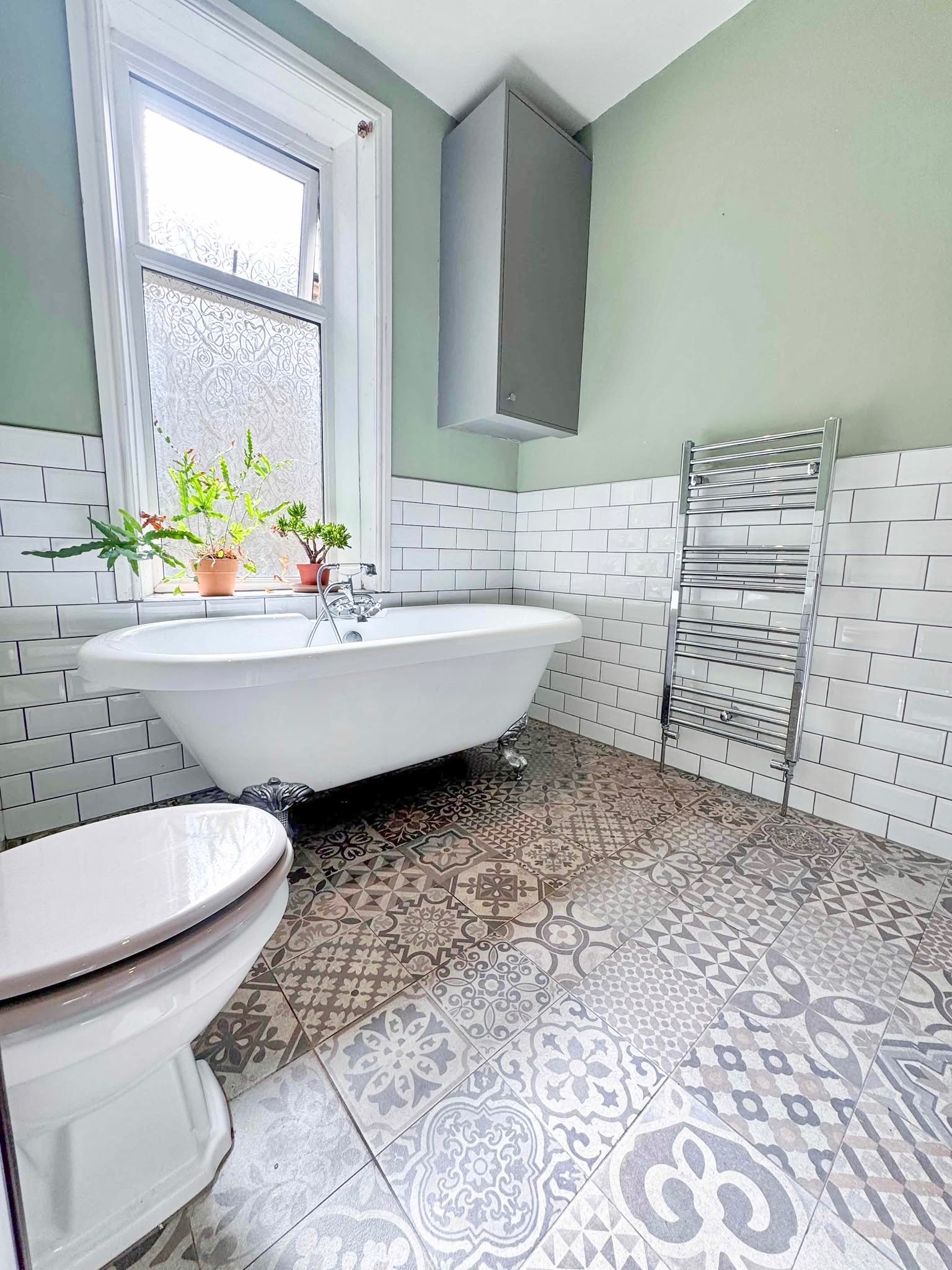 2 bedroom end terraced house For Sale in Hebden Bridge - Photograph 9.