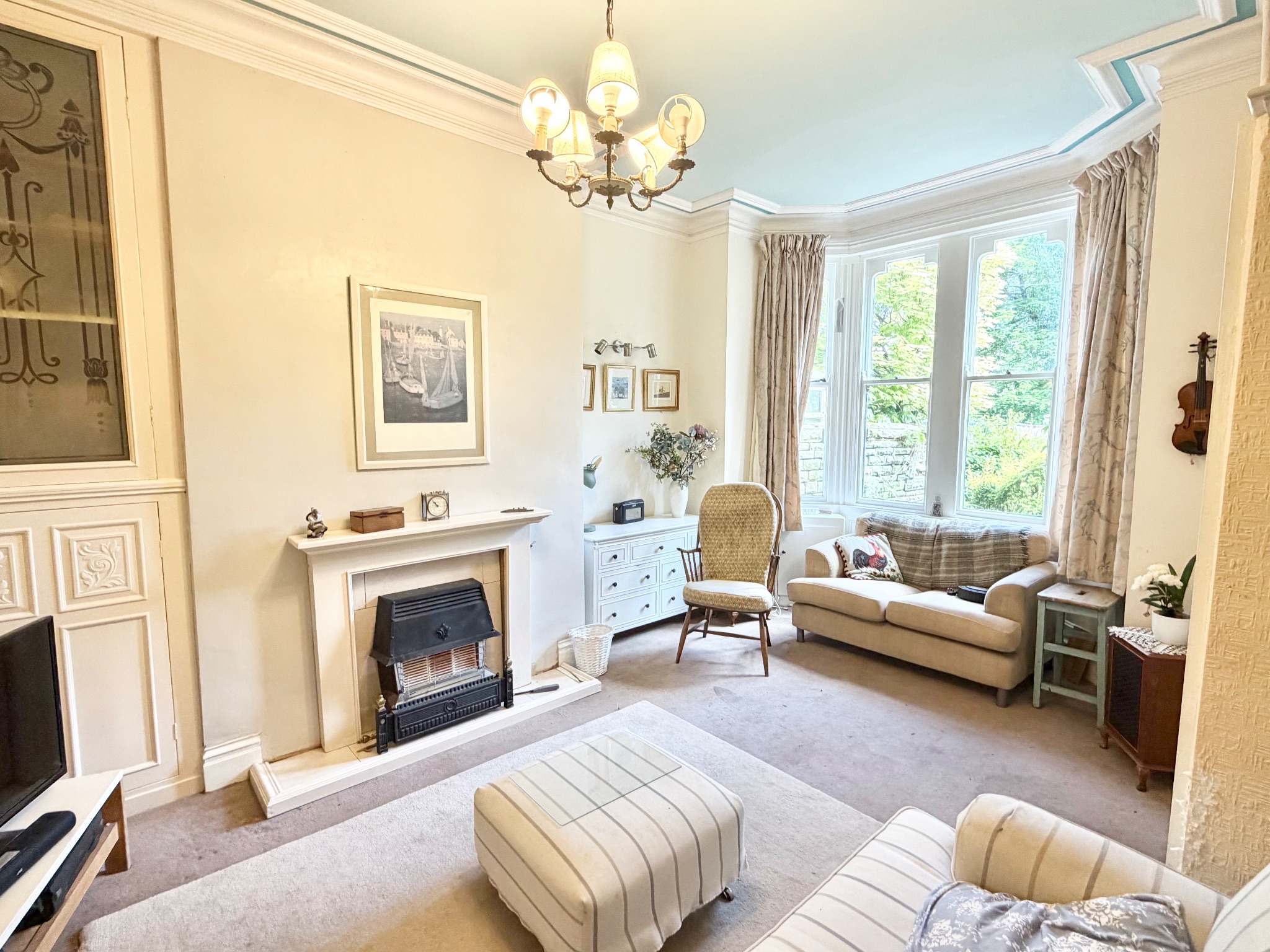 4 bedroom semi-detached house For Sale in Hebden Bridge - Property photograph.