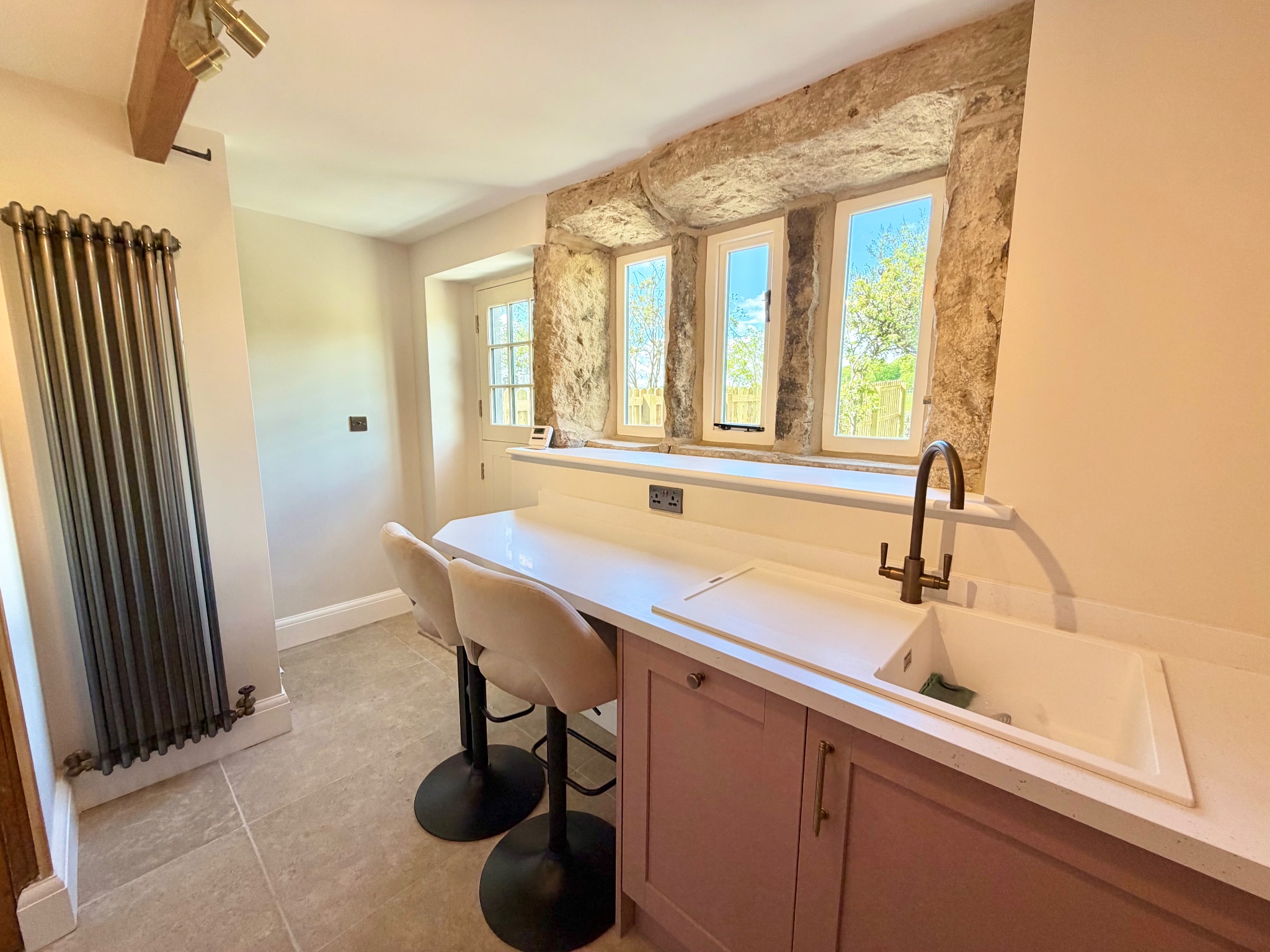 2 bedroom mid terraced house To Let in Heptonstall - Photograph 9.