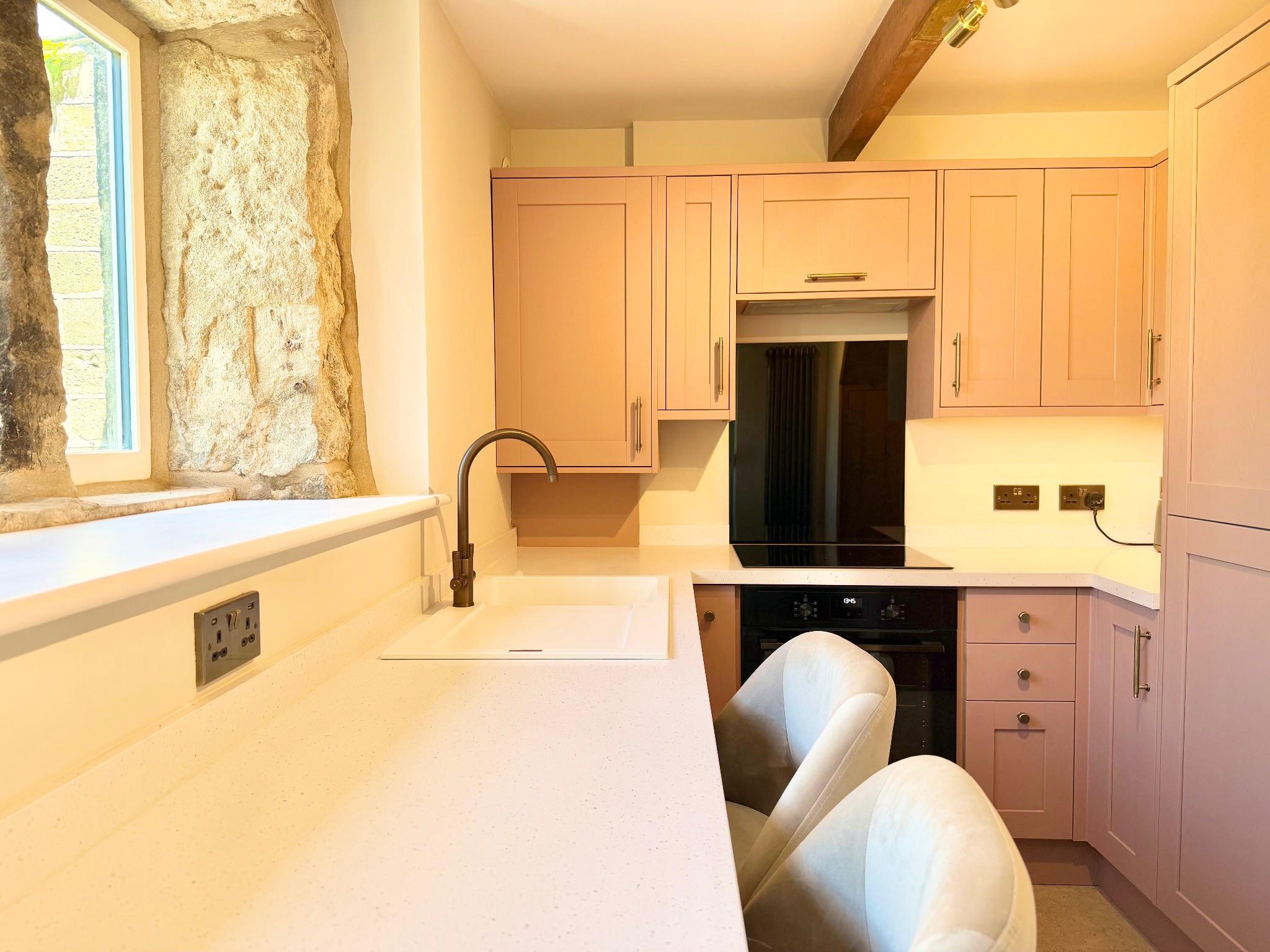 2 bedroom mid terraced house To Let in Heptonstall - Photograph 13.