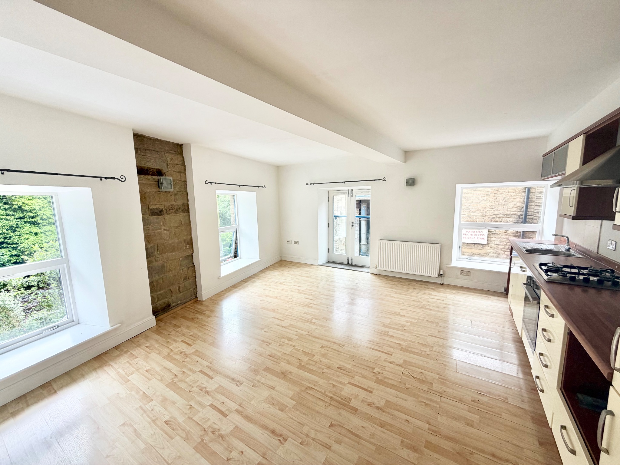 2 bedroom apartment flat/apartment For Sale in Sowerby Bridge - Photograph 2.