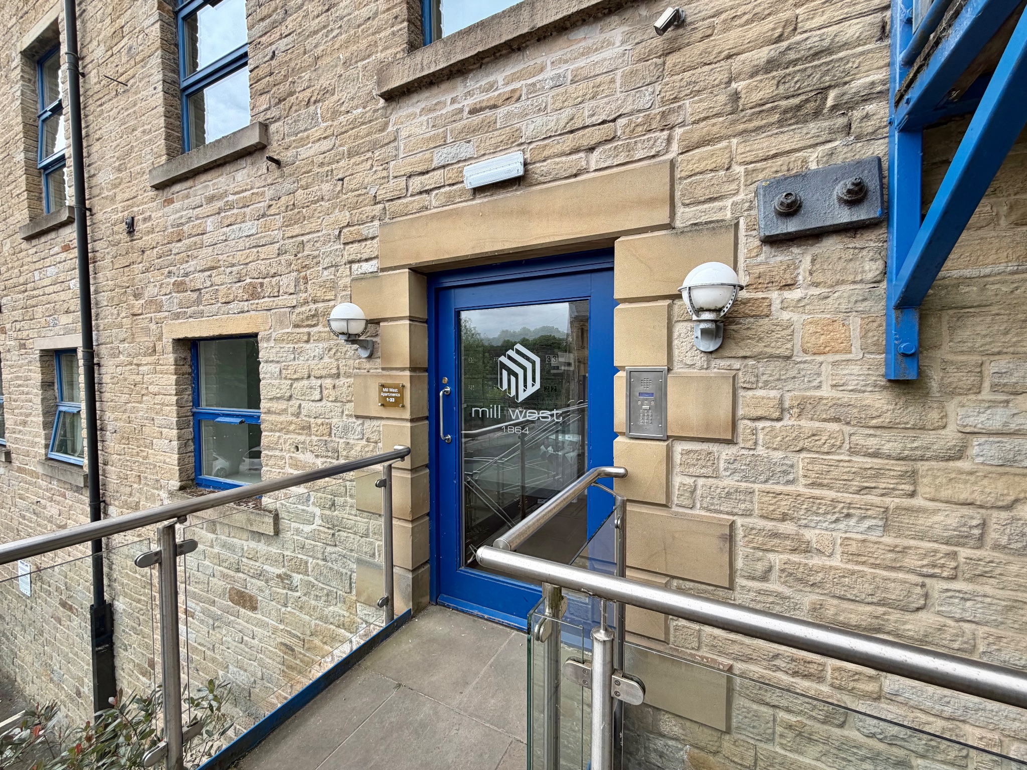 2 bedroom apartment flat/apartment For Sale in Sowerby Bridge - Photograph 15.