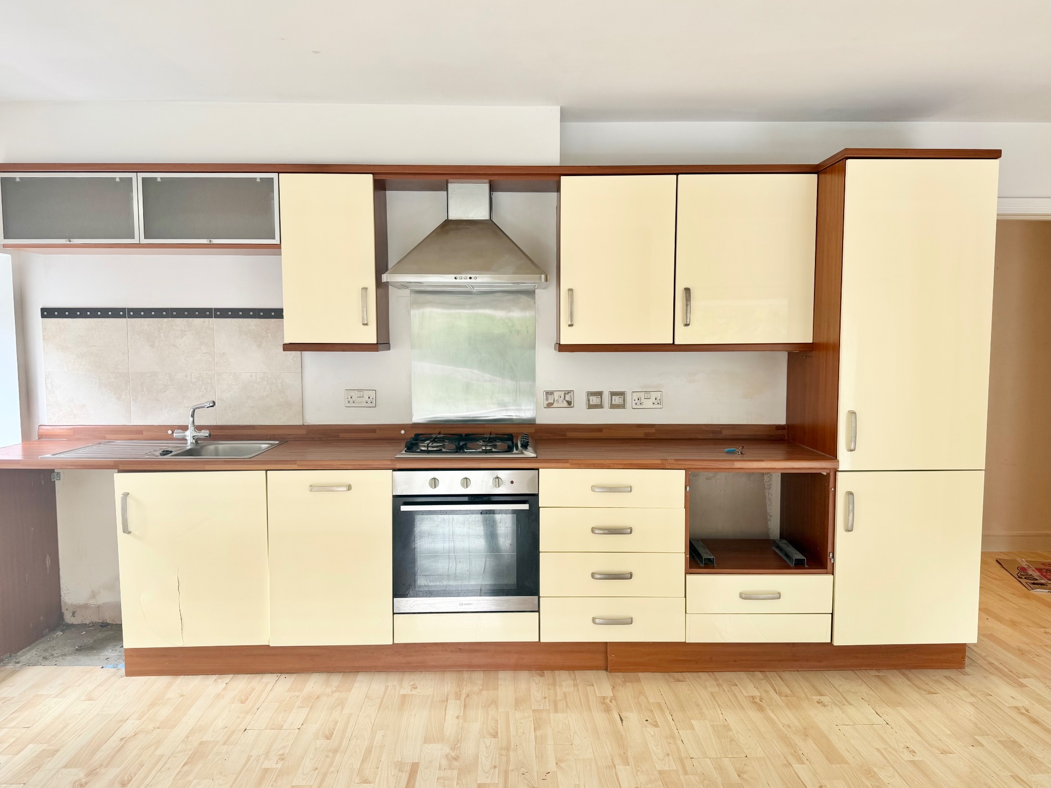2 bedroom apartment flat/apartment For Sale in Sowerby Bridge - Photograph 6.
