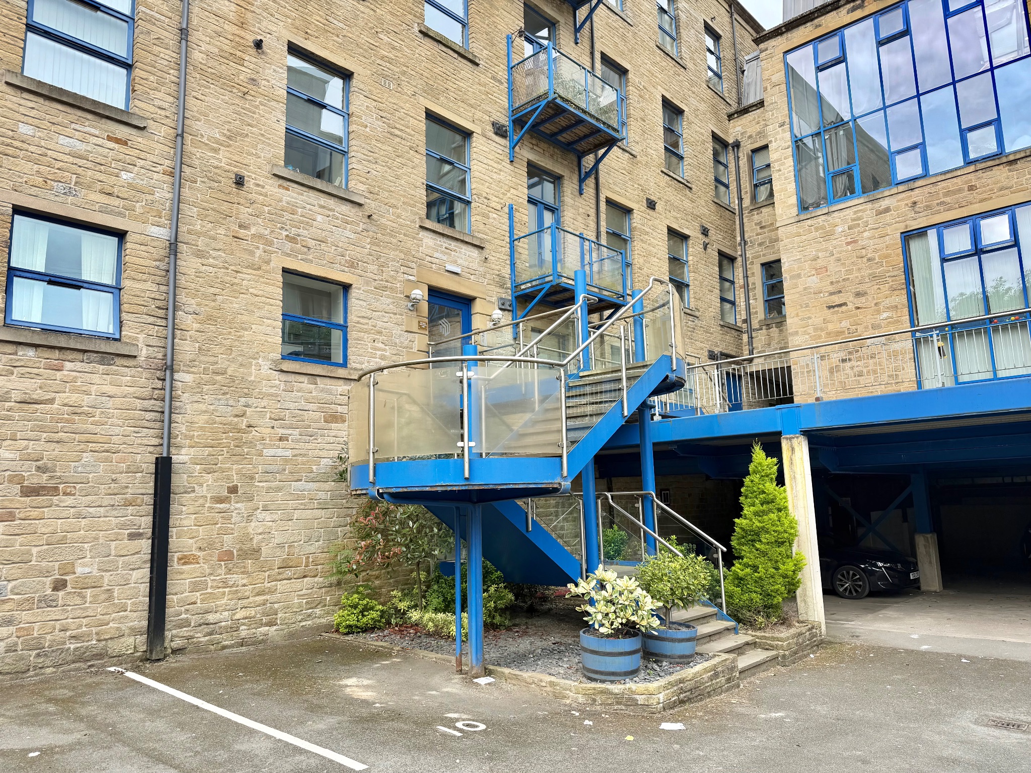 2 bedroom apartment flat/apartment For Sale in Sowerby Bridge - Photograph 17.