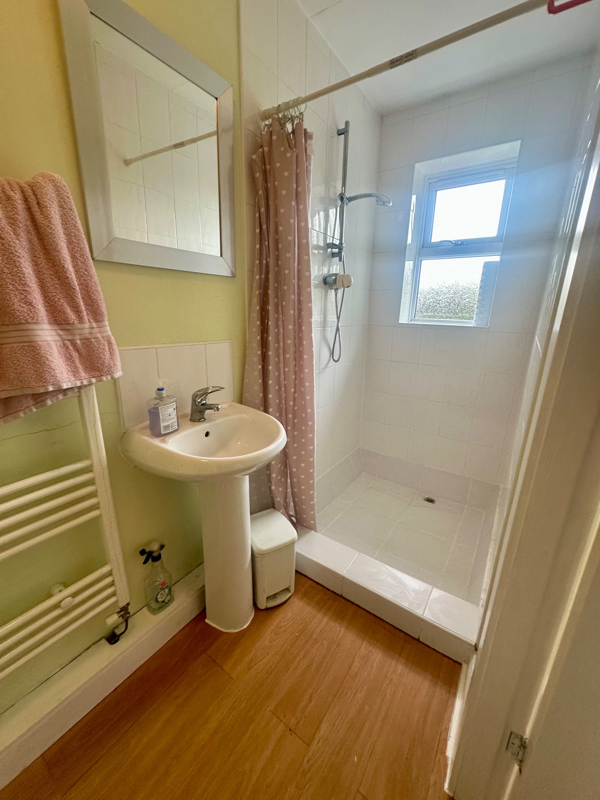4 bedroom detached bungalow For Sale in Hebden Bridge - Photograph 19.