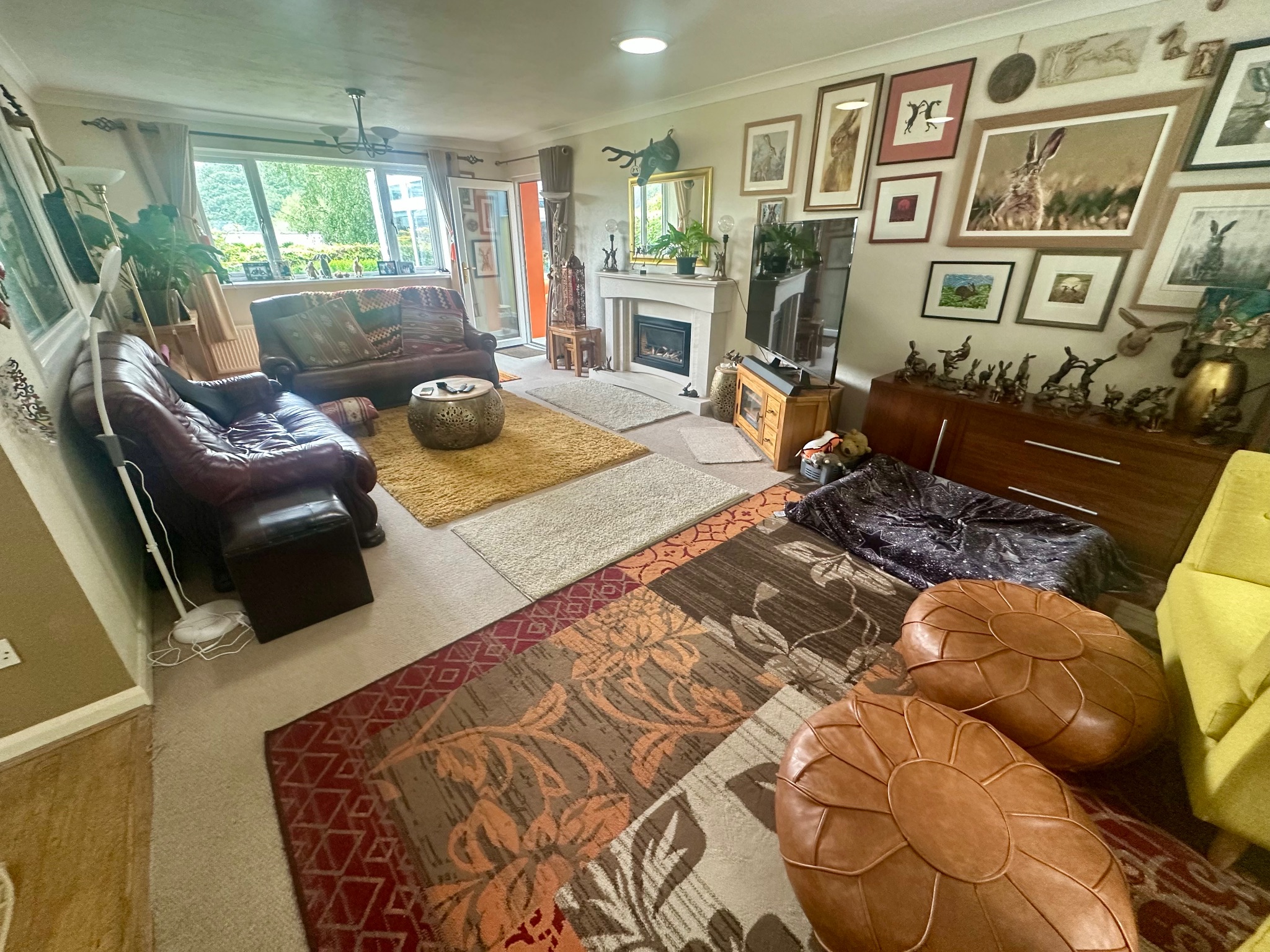 4 bedroom detached bungalow For Sale in Hebden Bridge - Photograph 4.