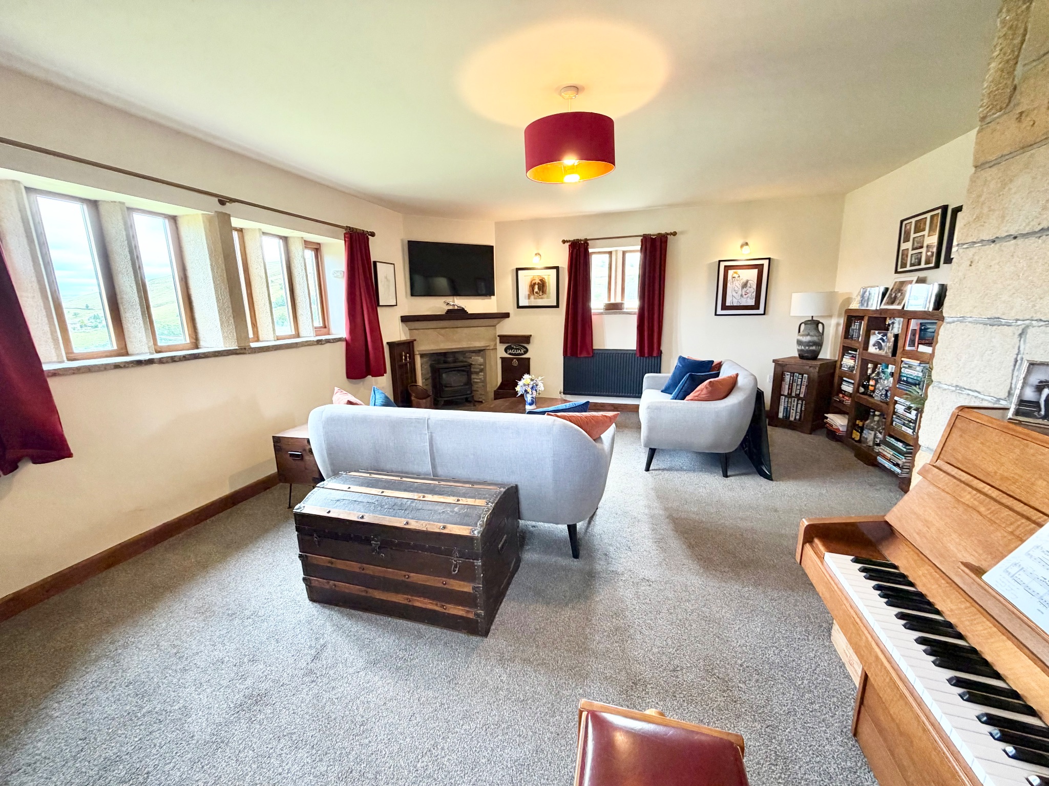 4 bedroom semi-detached house For Sale in Todmorden - Photograph 22.