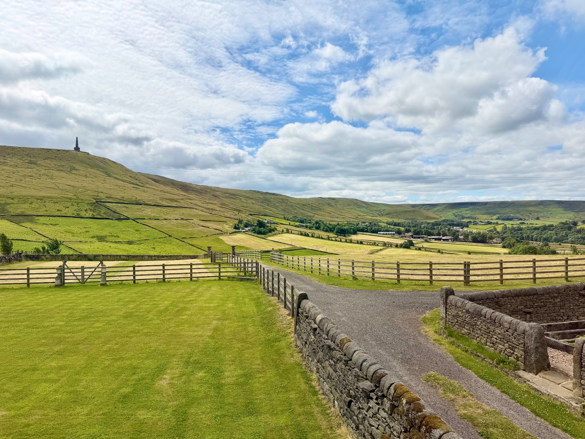 4 bedroom semi-detached house For Sale in Todmorden - Photograph 41.