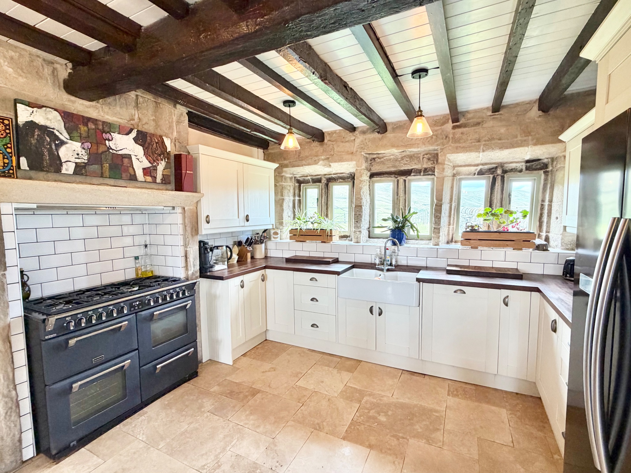 4 bedroom semi-detached house For Sale in Todmorden - Photograph 5.