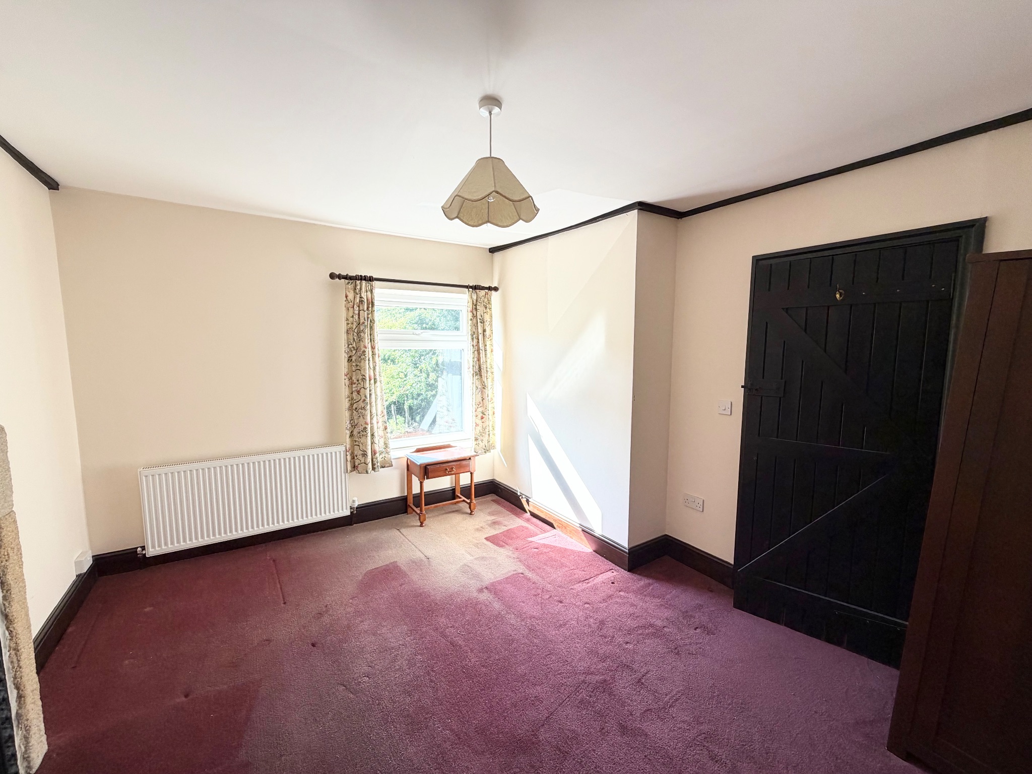 3 bedroom end terraced house For Sale in Hebden Bridge - Photograph 16.