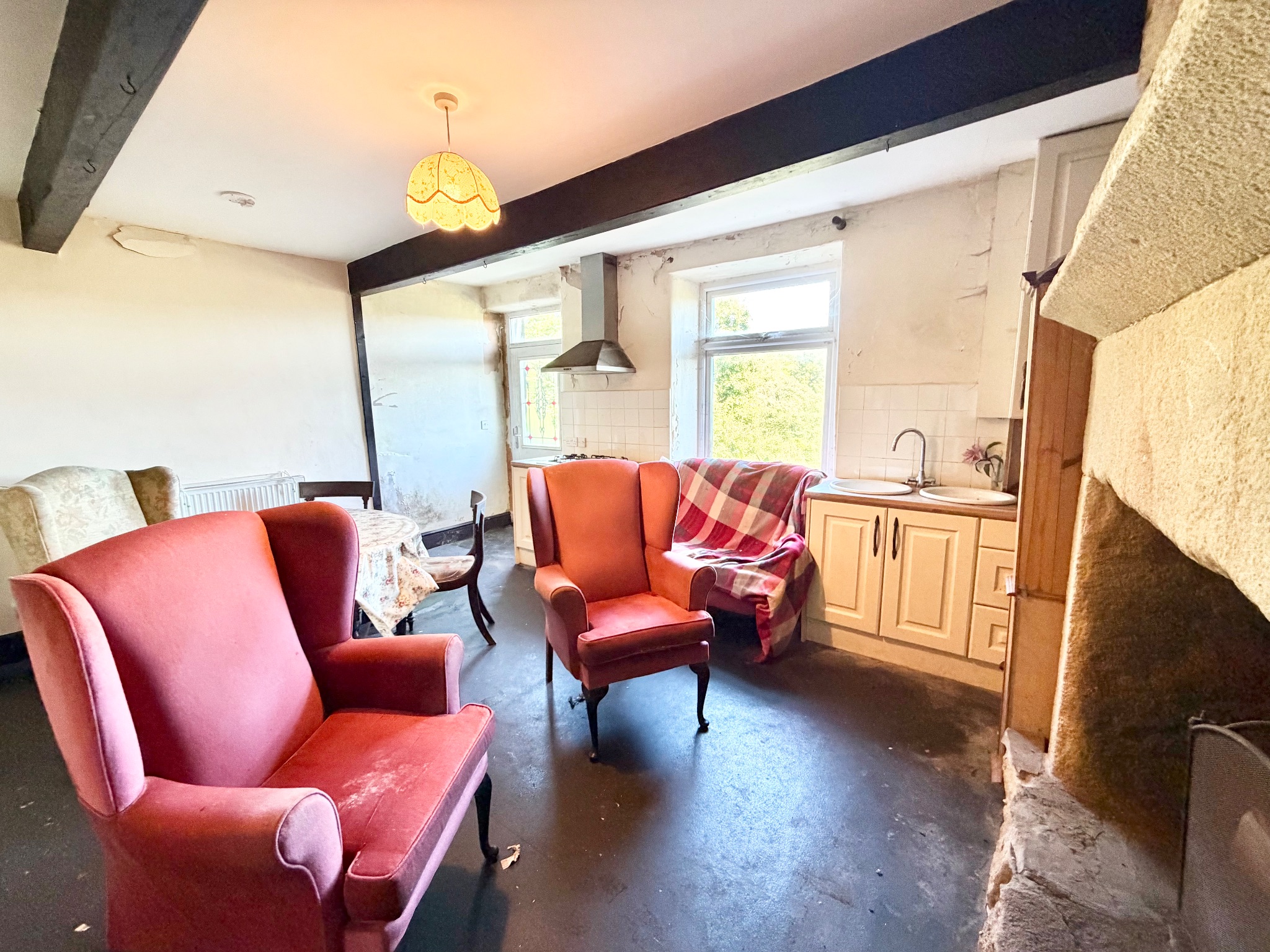 3 bedroom end terraced house For Sale in Hebden Bridge - Photograph 9.