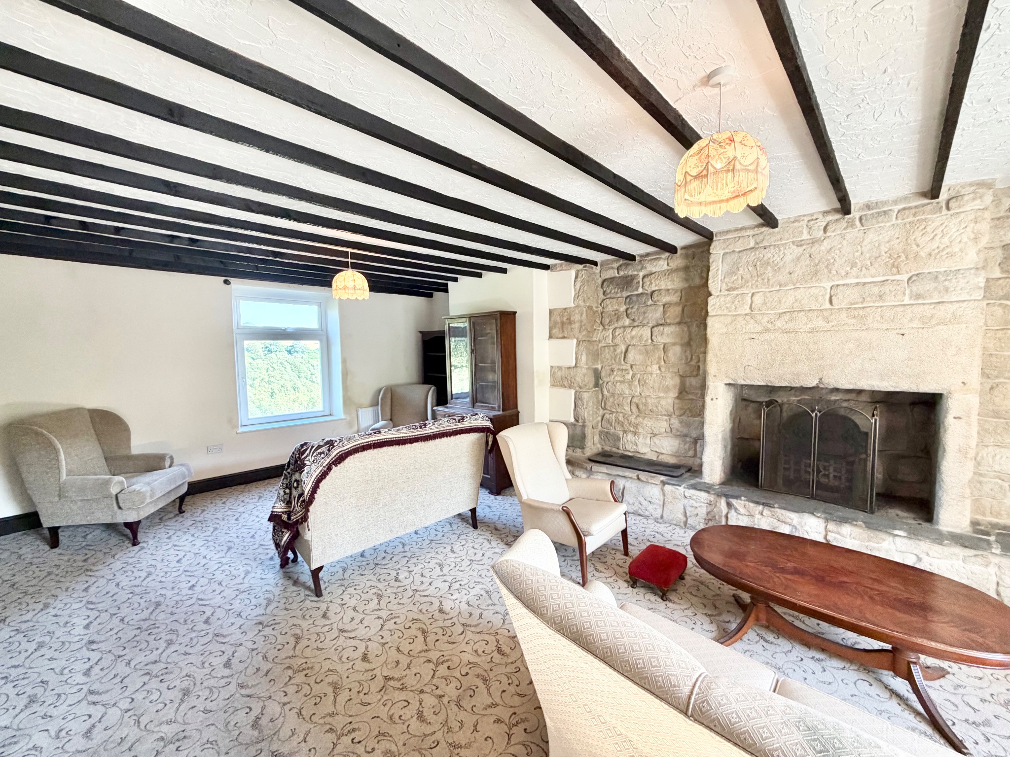 3 bedroom end terraced house For Sale in Hebden Bridge - Photograph 4.