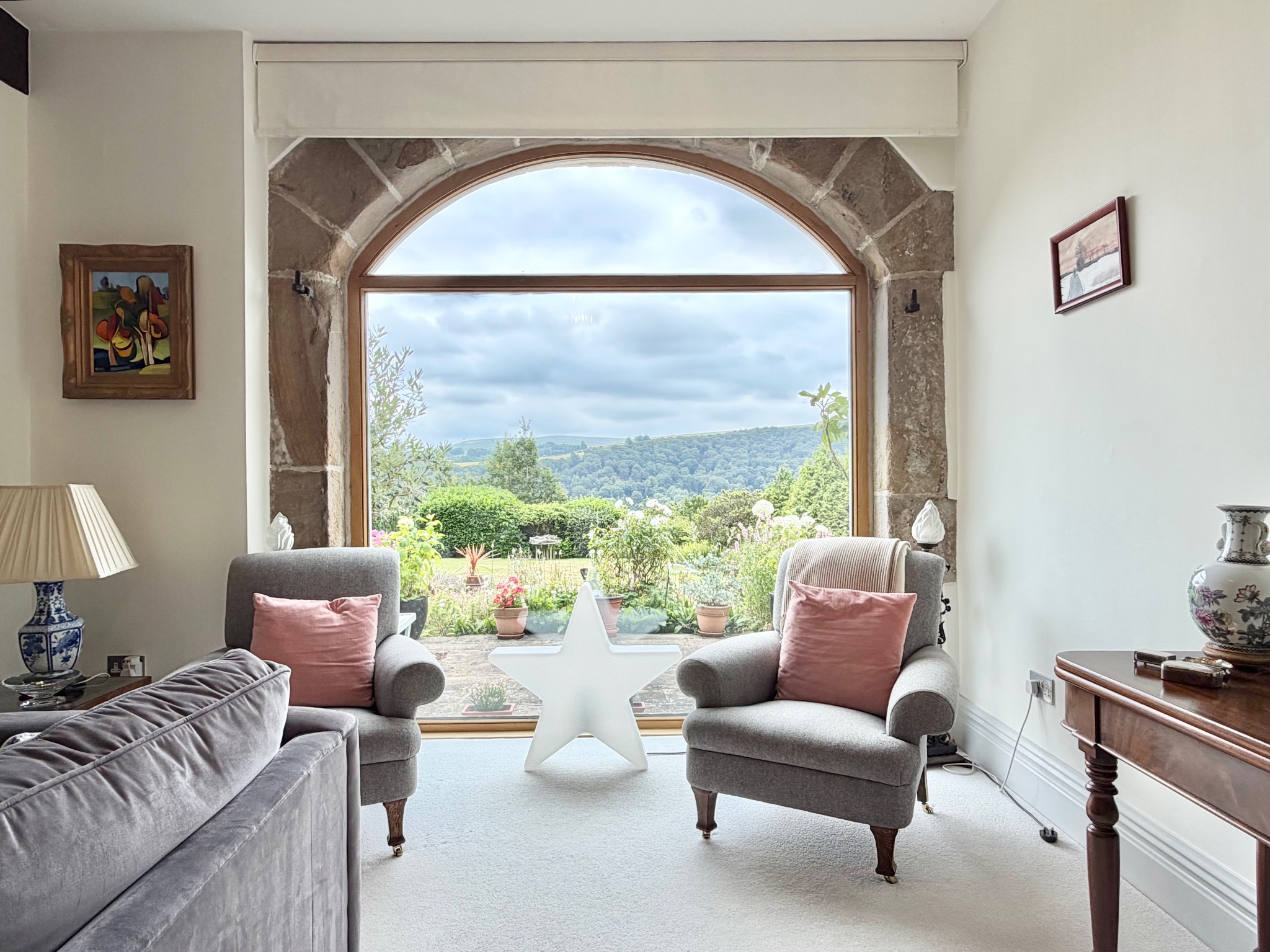 4 bedroom barn conversion house For Sale in Todmorden - Photograph 7.