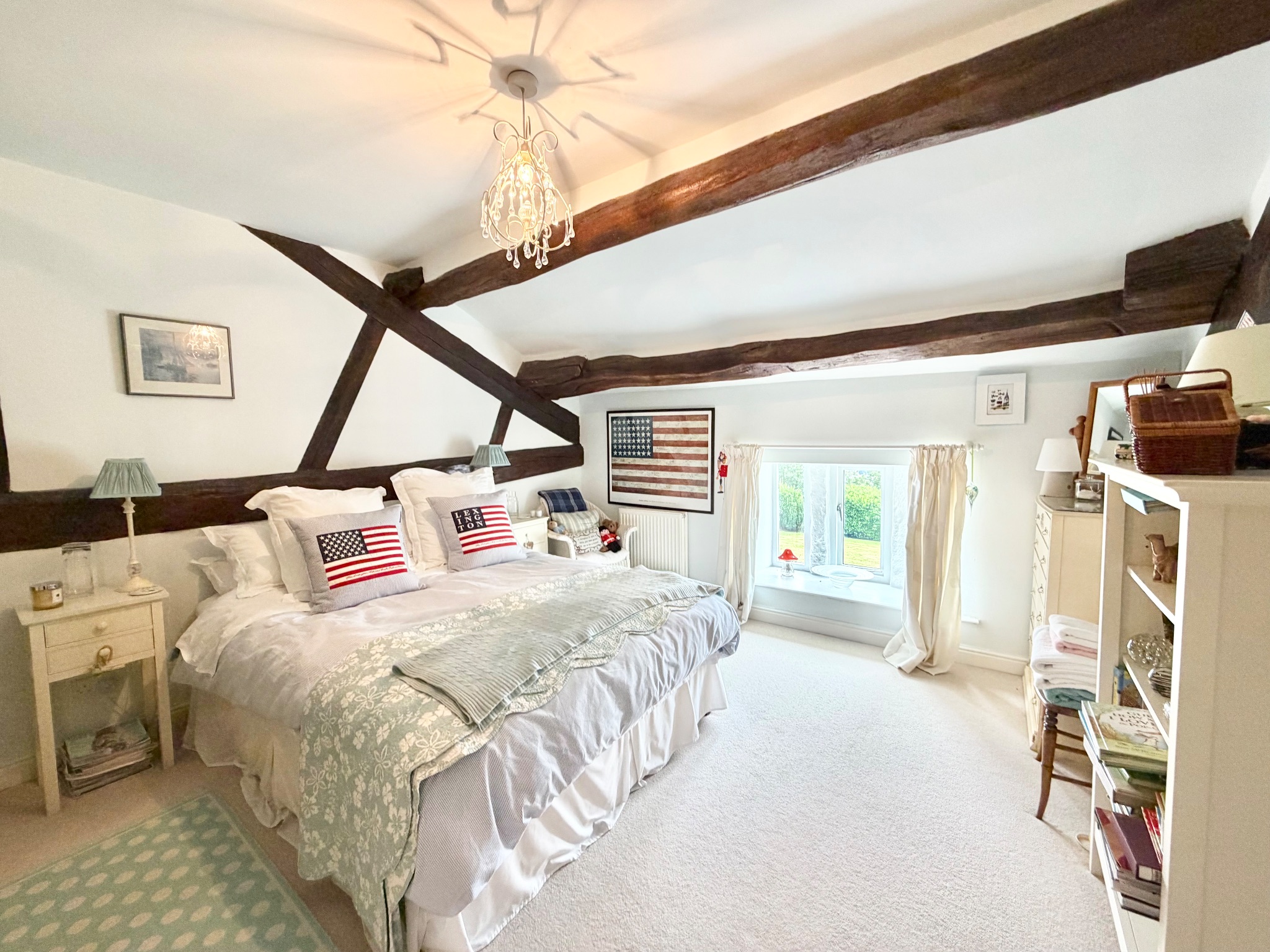 4 bedroom barn conversion house For Sale in Todmorden - Photograph 23.
