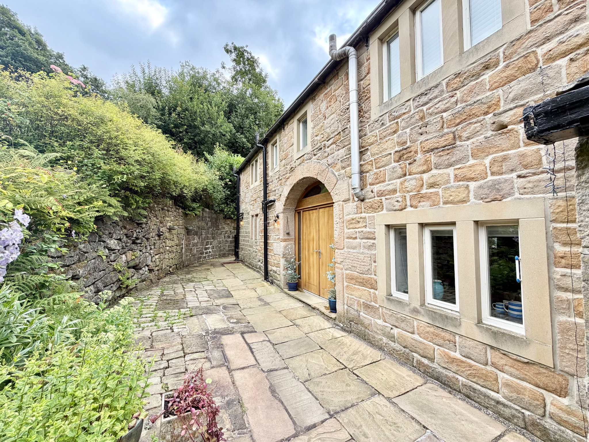 4 bedroom barn conversion house For Sale in Todmorden - Photograph 36.