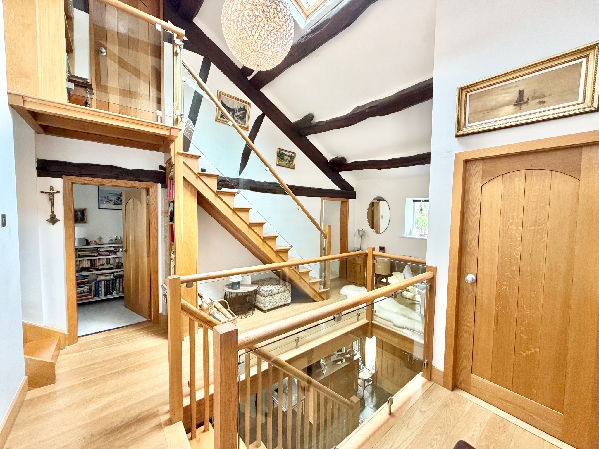 4 bedroom barn conversion house For Sale in Todmorden - Photograph 17.