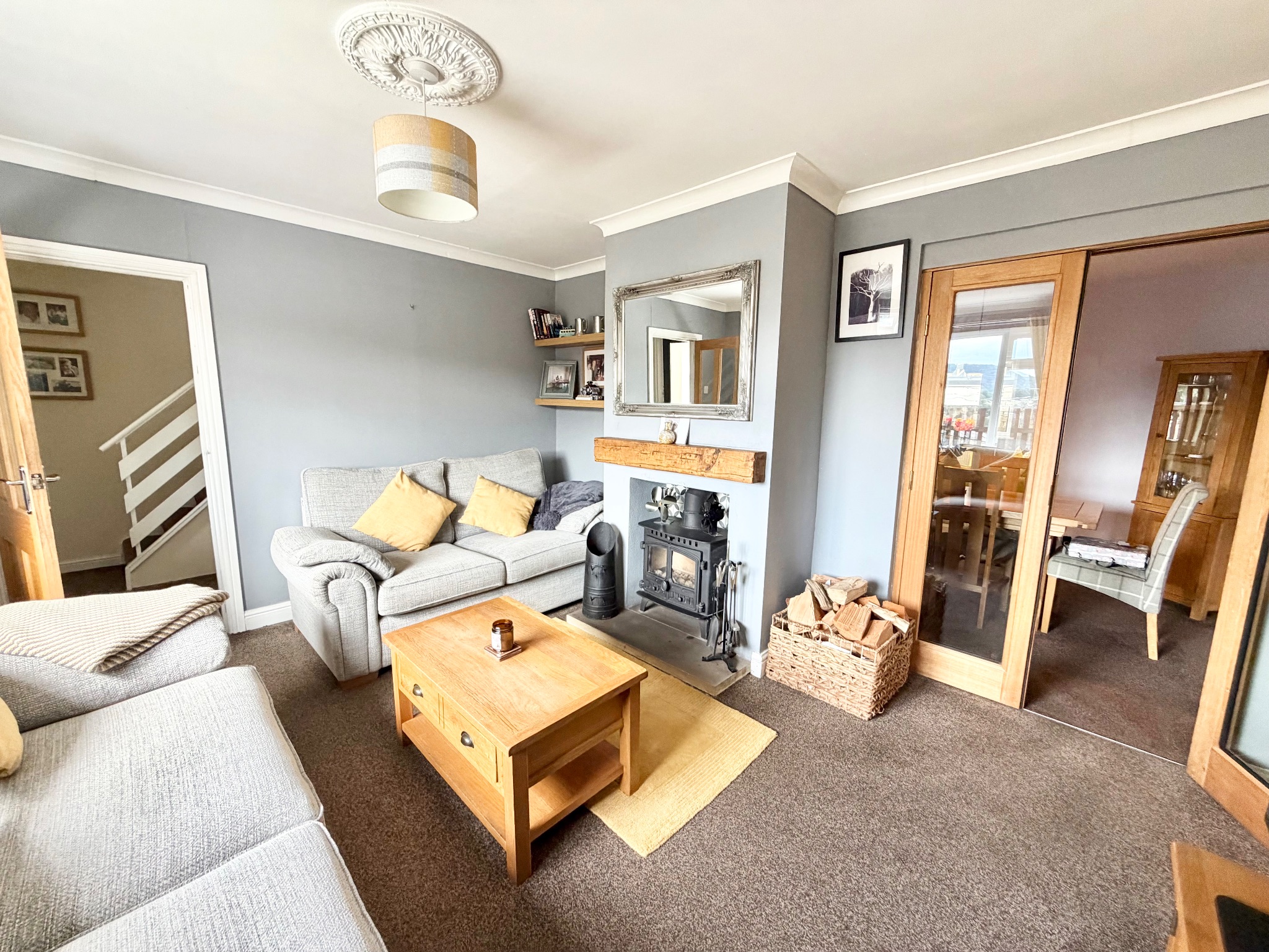 4 bedroom semi-detached house For Sale in Mytholmroyd - Property photograph.