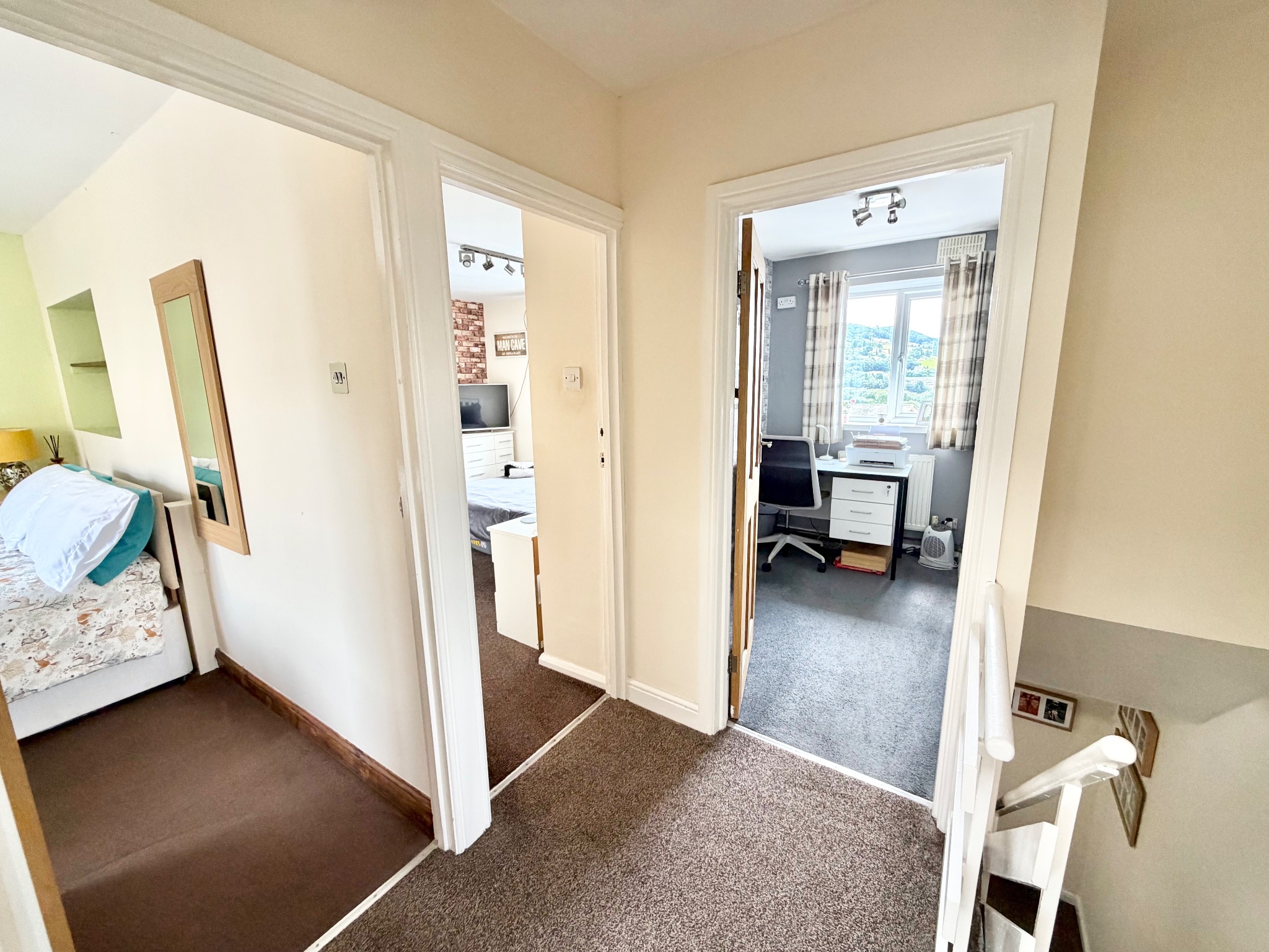 4 bedroom semi-detached house For Sale in Mytholmroyd - Photograph 22.