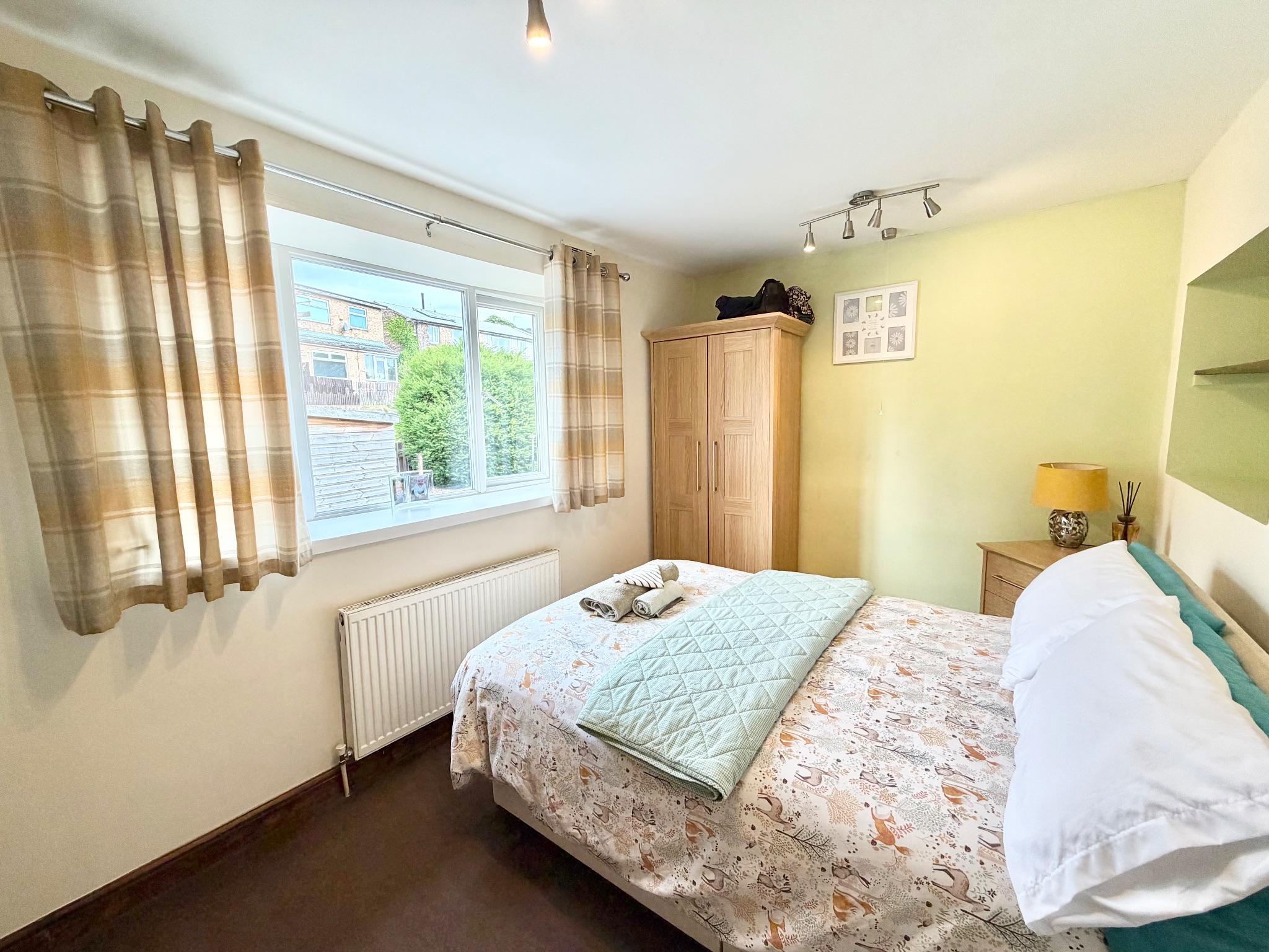 4 bedroom semi-detached house For Sale in Mytholmroyd - Photograph 24.