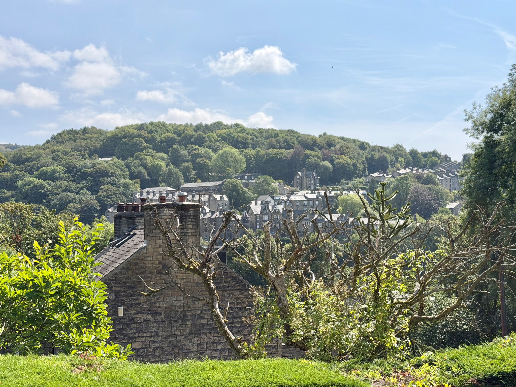 3 bedroom end terraced house For Sale in Hebden Bridge - Photograph 8.