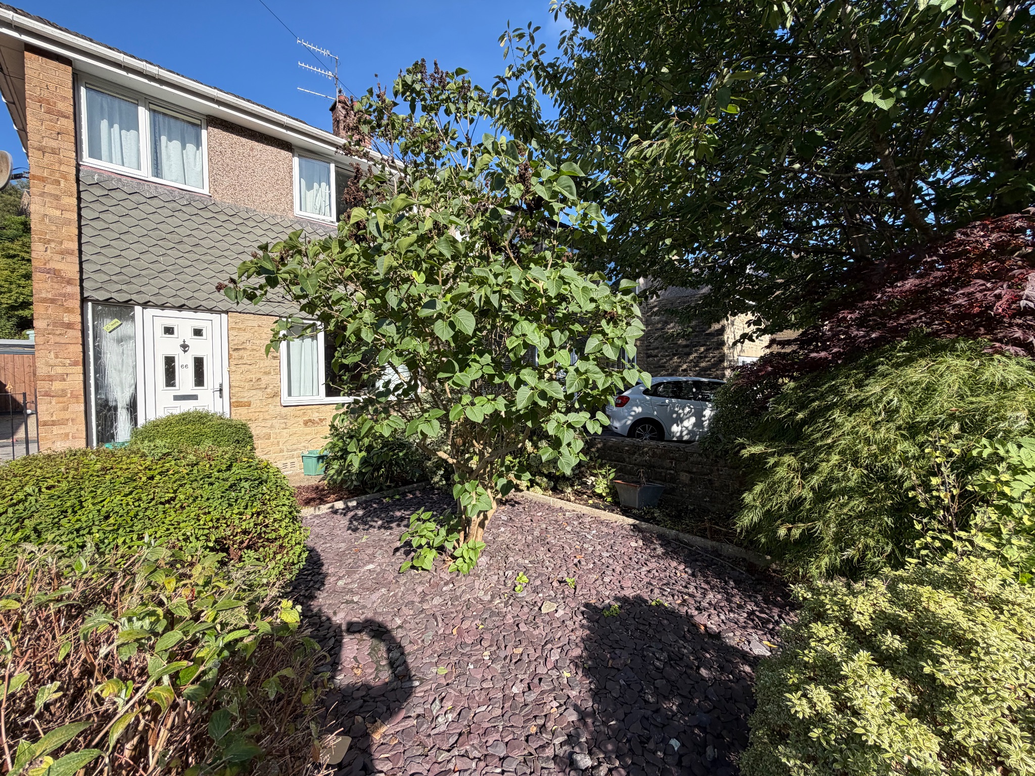3 bedroom semi-detached house For Sale in Hebden Bridge - Photograph 4.