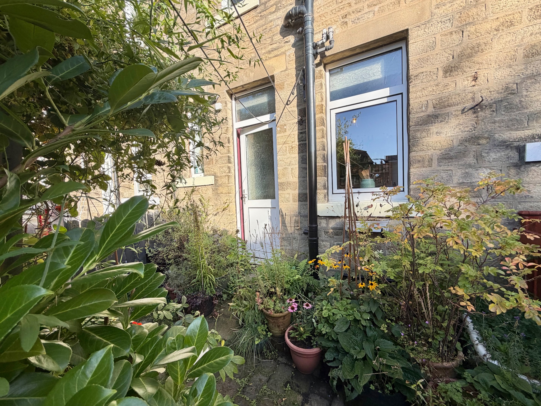 2 bedroom mid terraced house SSTC in Mytholmroyd - Photograph 30.
