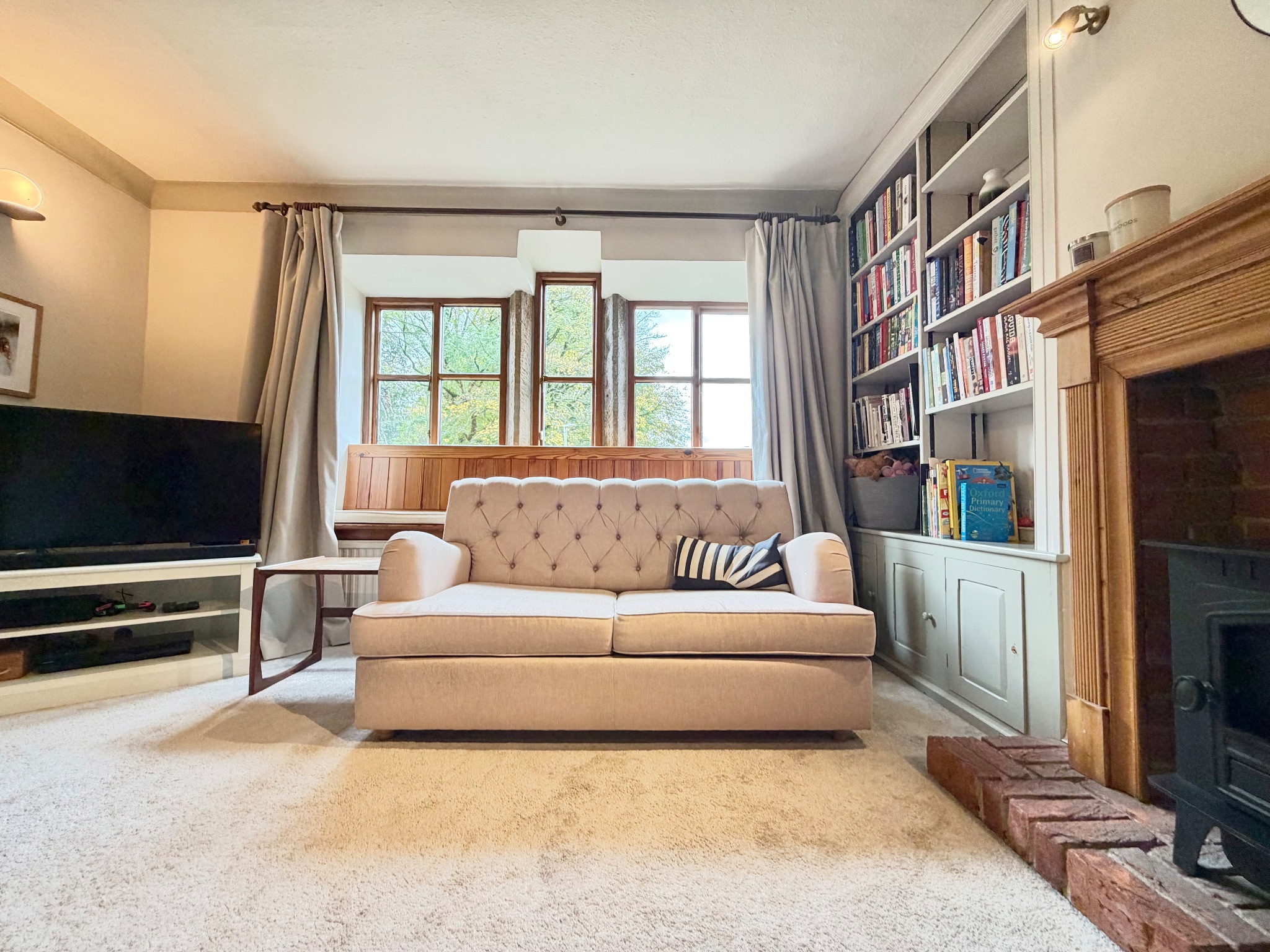 4 bedroom semi-detached house For Sale in Todmorden - Photograph 12.