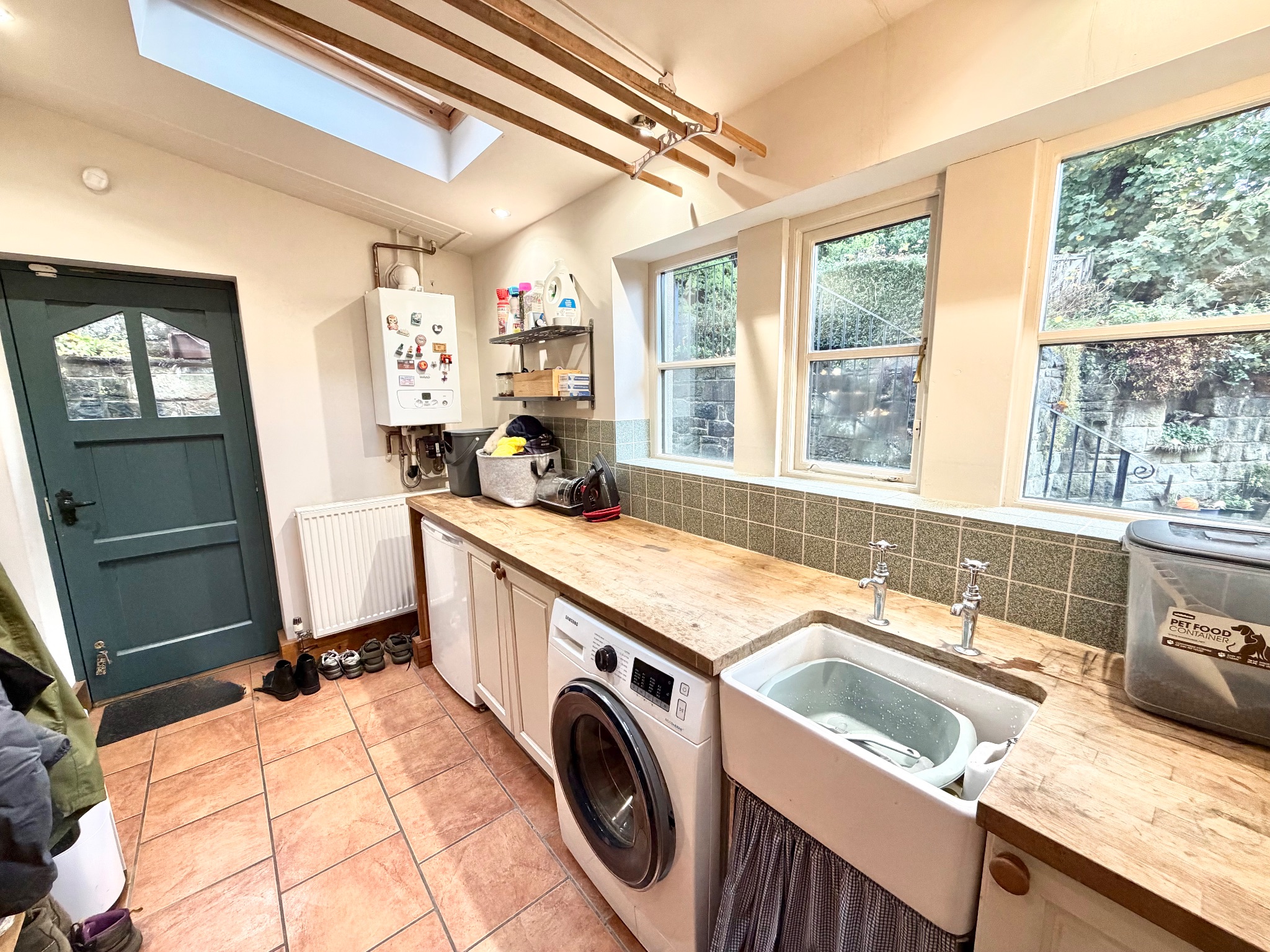 4 bedroom semi-detached house For Sale in Todmorden - Photograph 2.