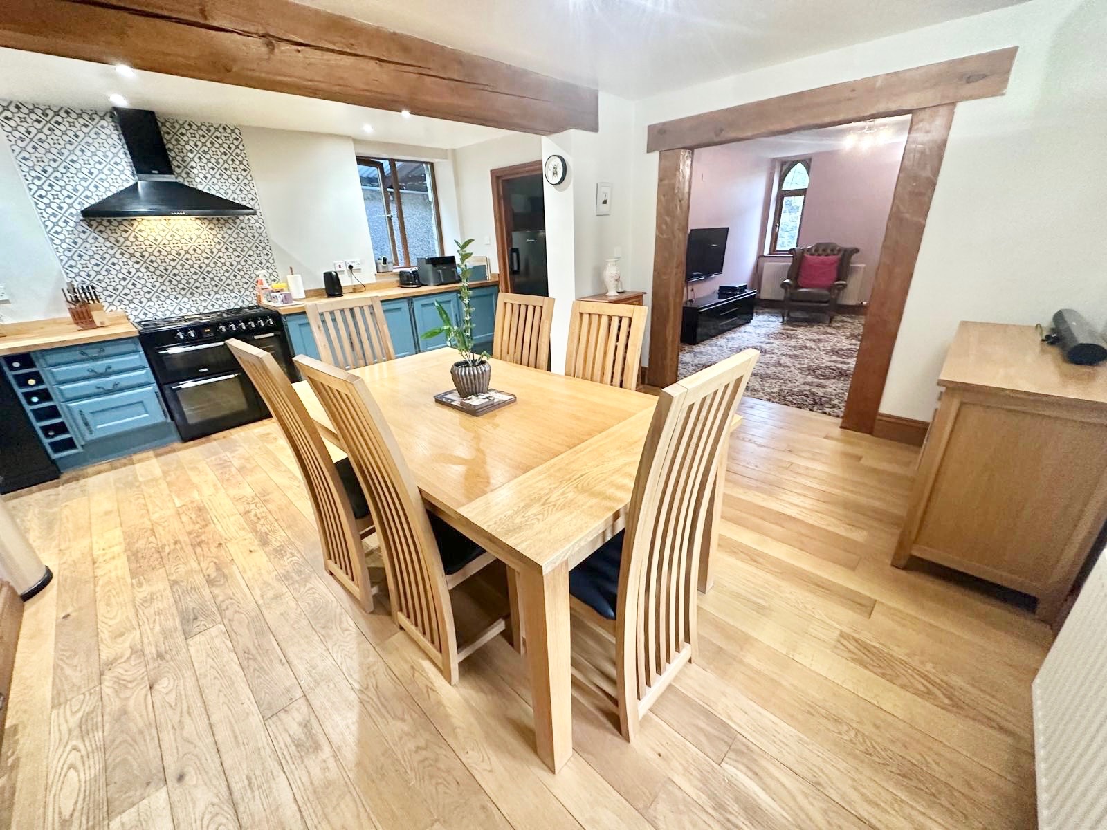 3 bedroom detached house For Sale in Halifax - Photograph 8.