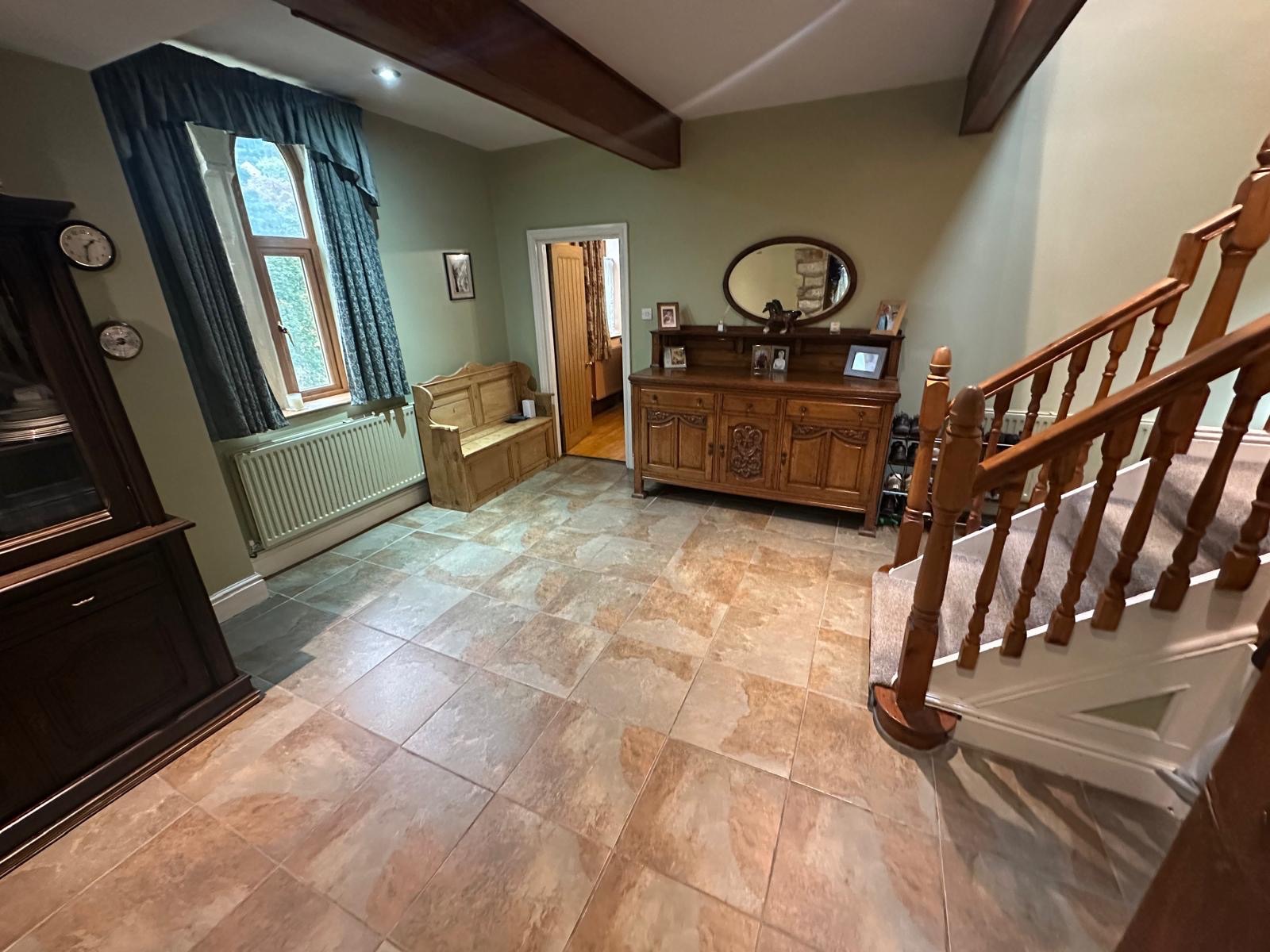 3 bedroom detached house For Sale in Halifax - Photograph 7.