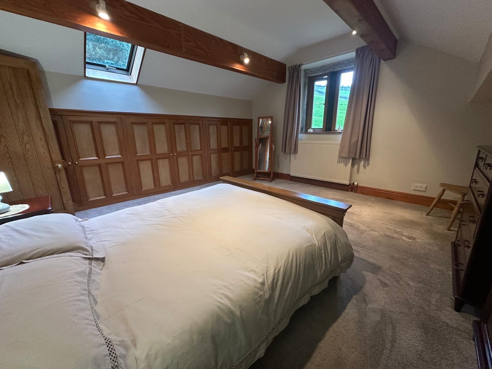 3 bedroom detached house For Sale in Halifax - Photograph 18.