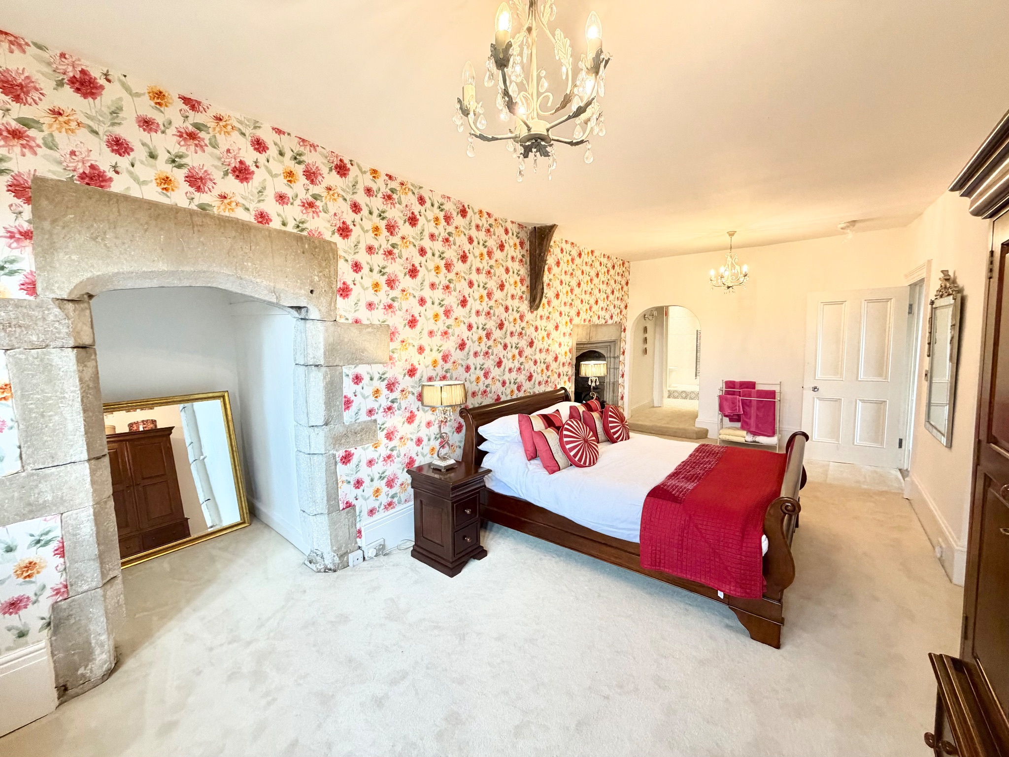 4 bedroom manor house For Sale in Luddenden - Photograph 49.