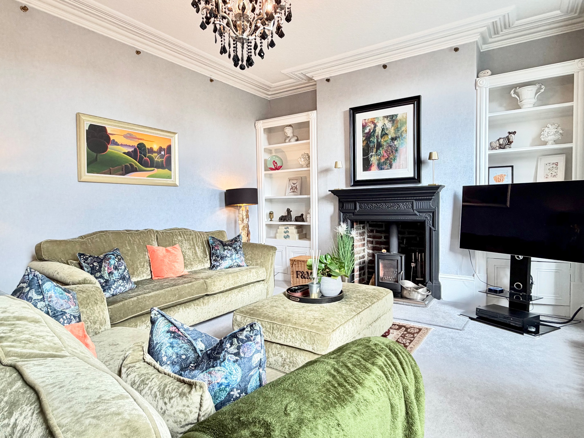 4 bedroom manor house For Sale in Luddenden - Photograph 12.