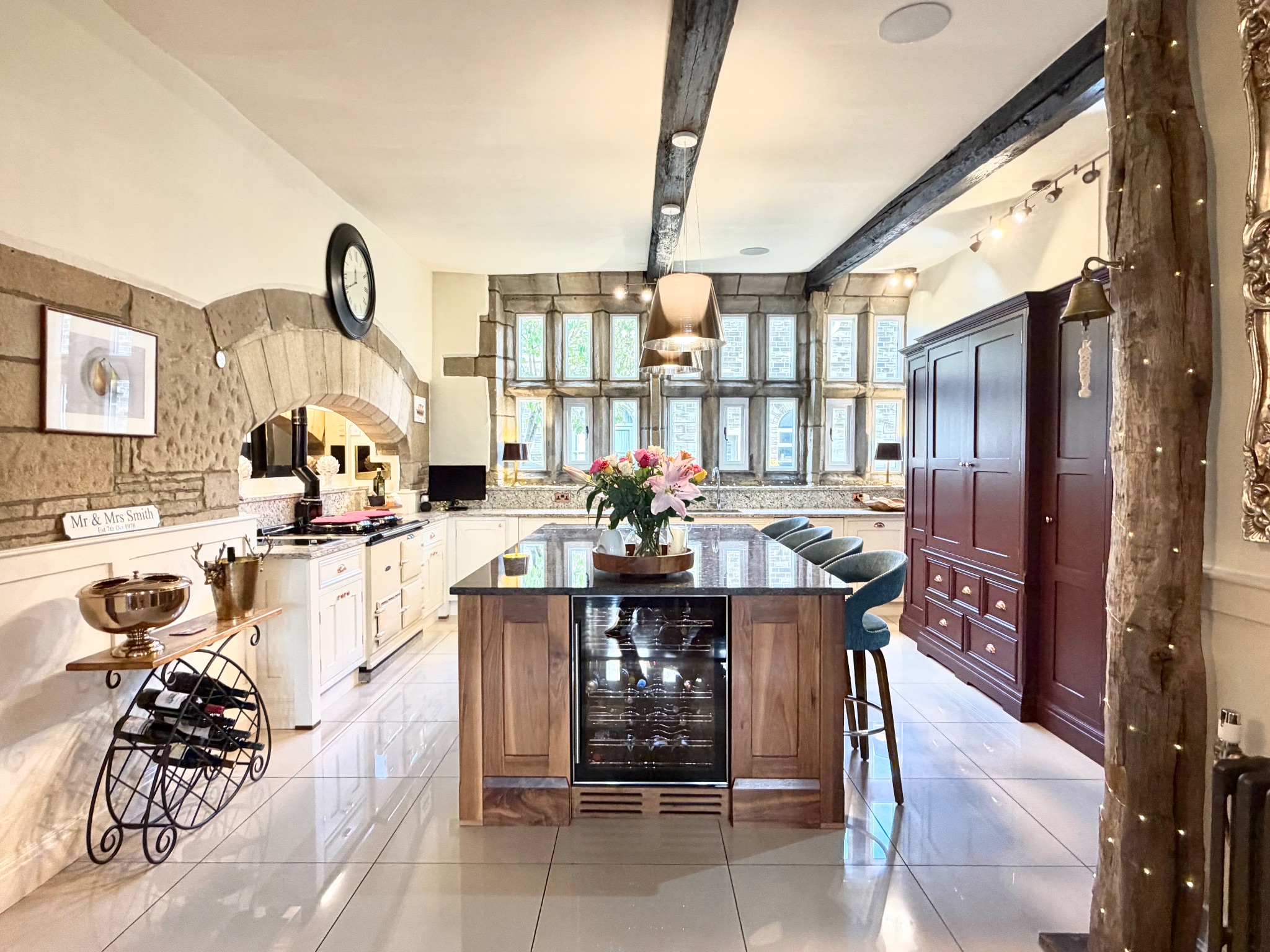4 bedroom manor house For Sale in Luddenden - Photograph 25.