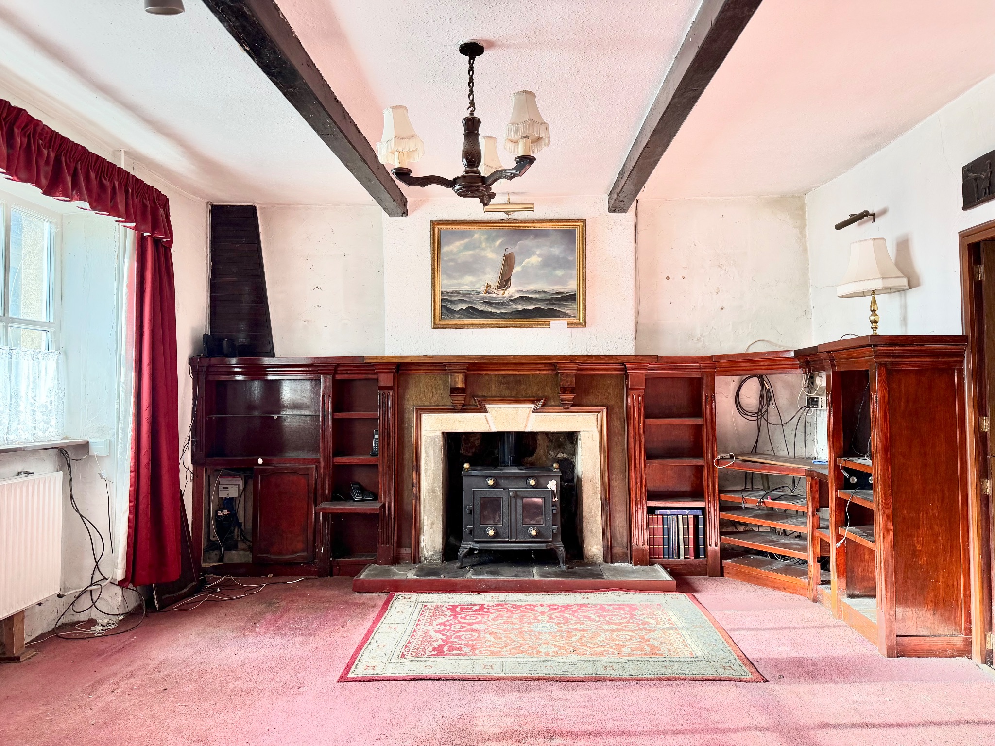 3 bedroom link detached house For Sale in Todmorden - Photograph 4.