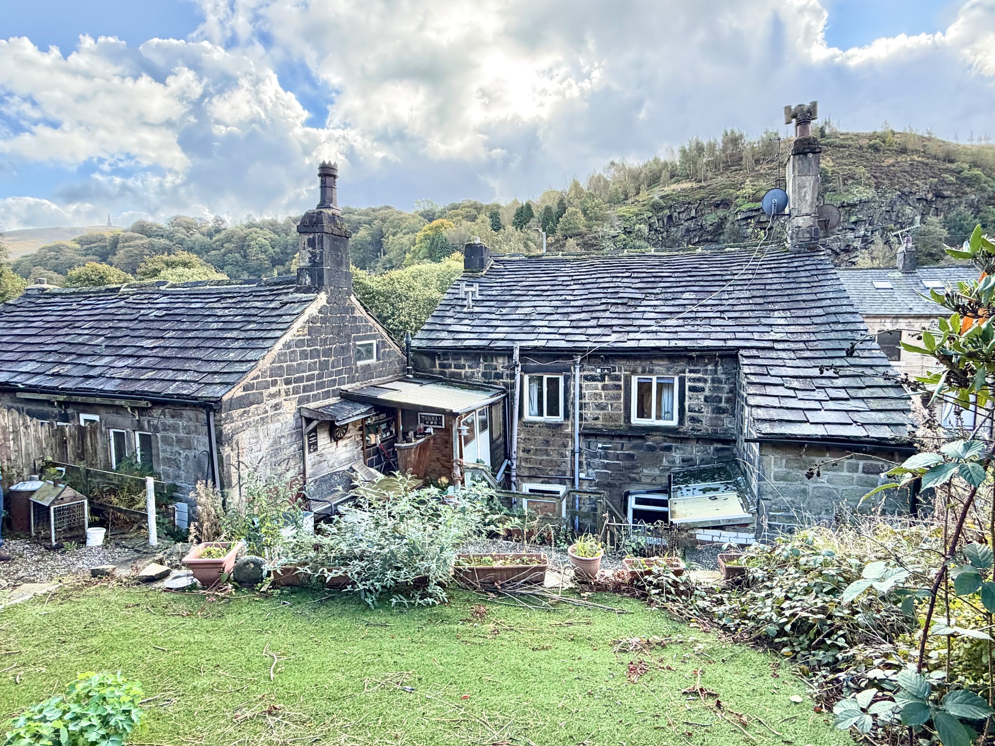 3 bedroom link detached house For Sale in Todmorden - Photograph 22.