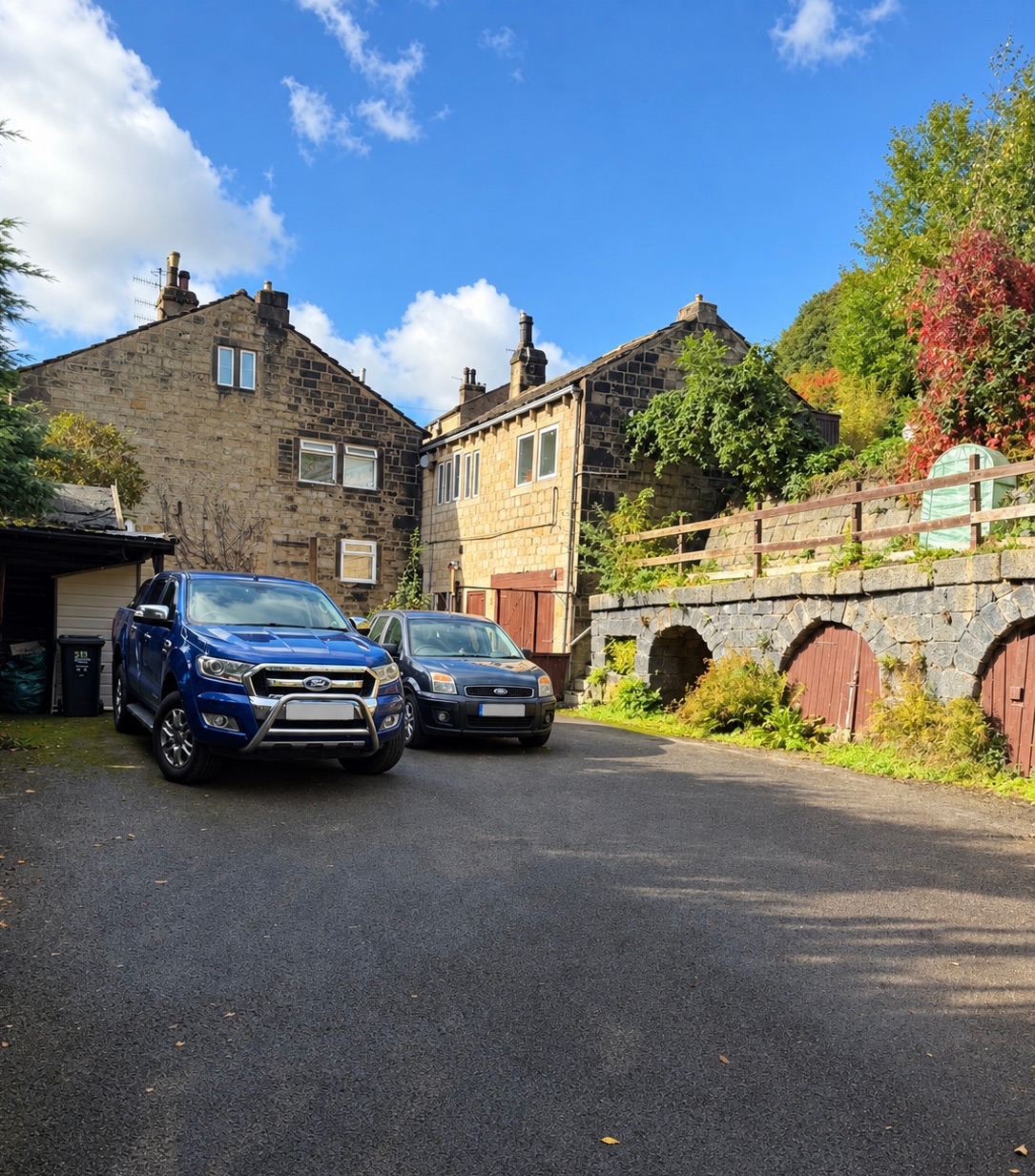 3 bedroom detached house For Sale in Todmorden - Photograph 25.