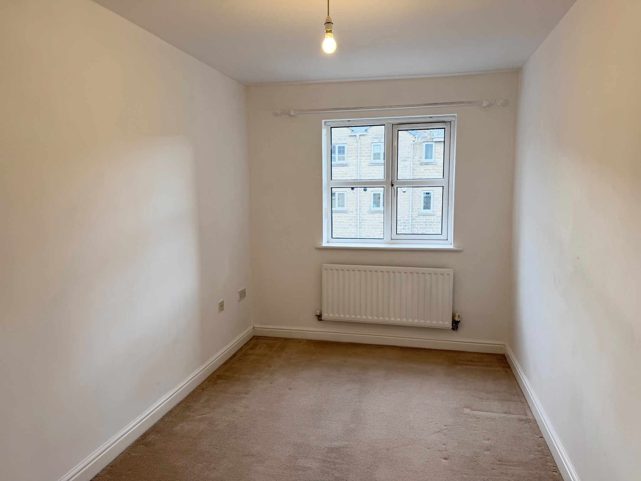2 bedroom apartment flat/apartment For Sale in Hebden Bridge - Photograph 11.