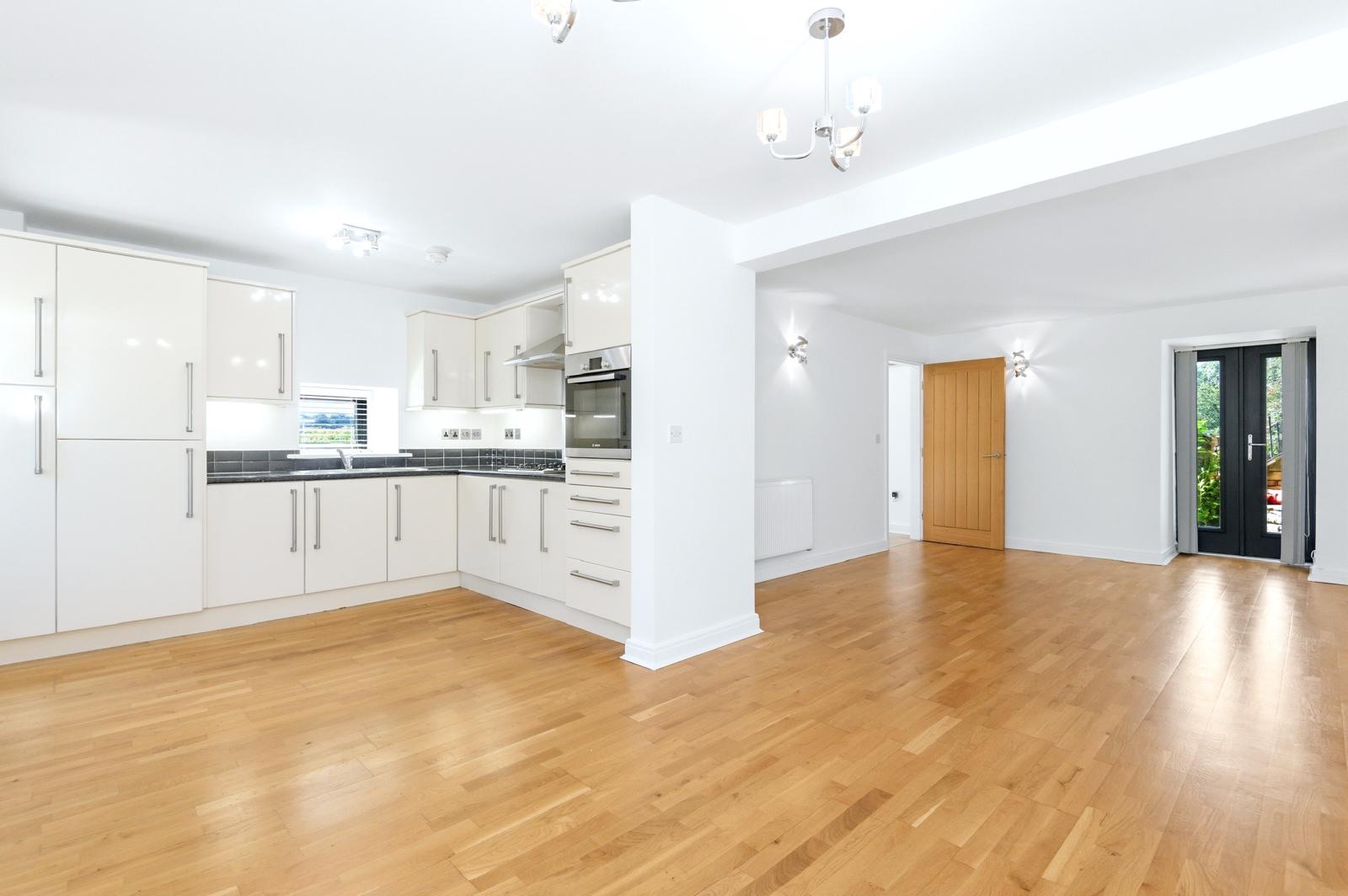 3 bedroom semi-detached house To Let in Sowerby Bridge - Photograph 4.