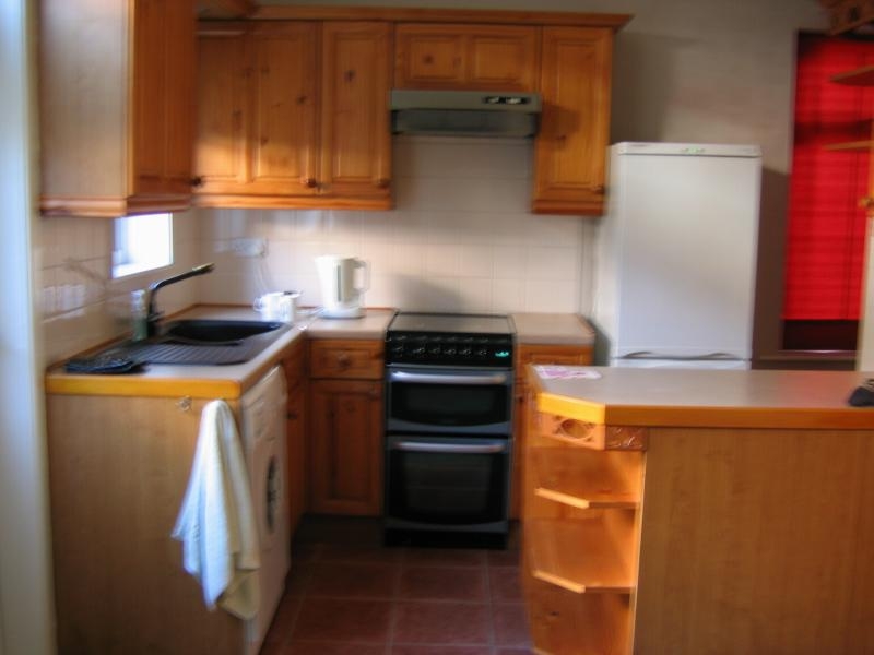 2 bedroom mid terraced house Let in Todmorden - 2.