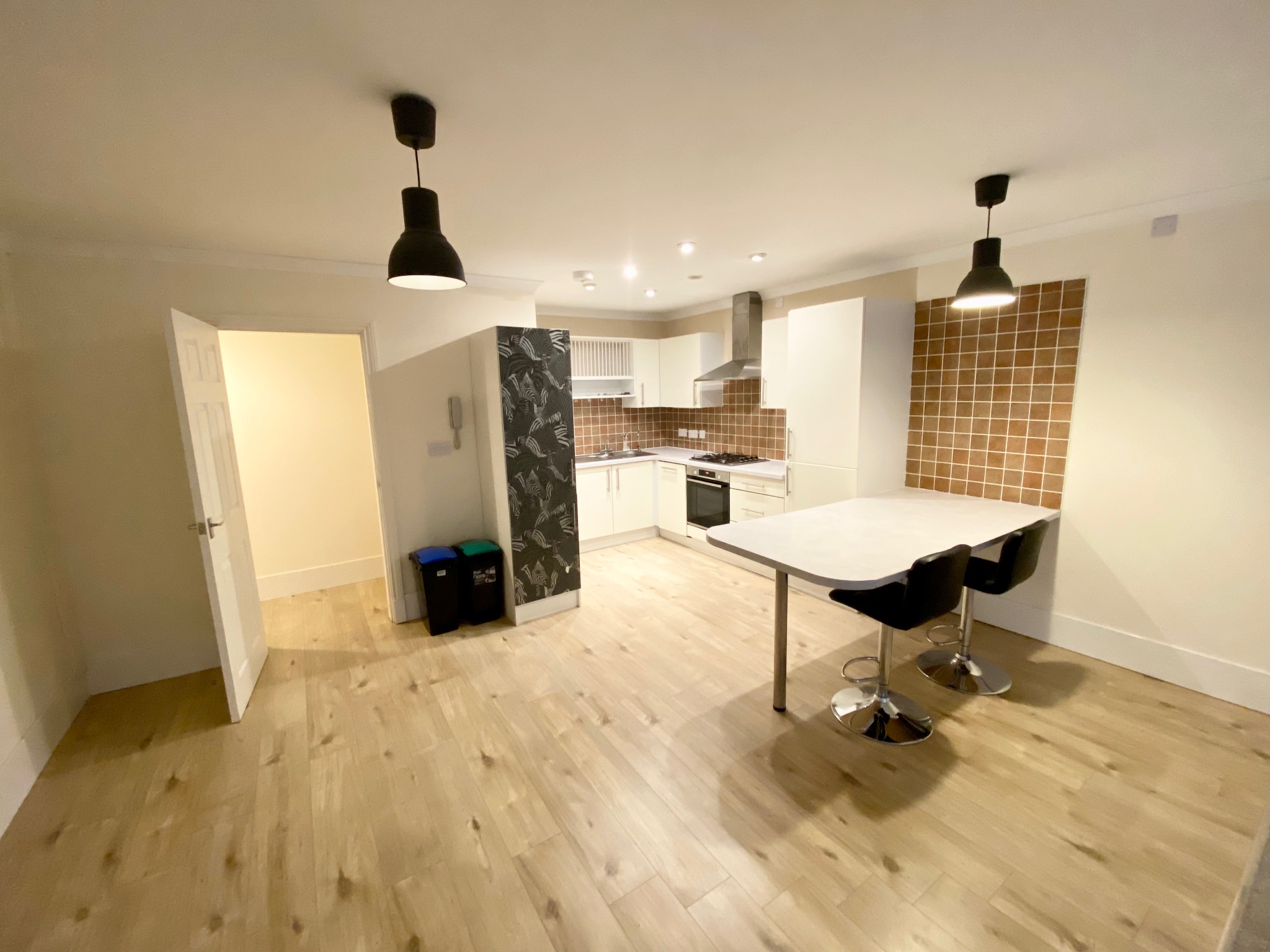 2 bedroom ground floor flat/apartment To Let in Hebden Bridge - Property photograph.