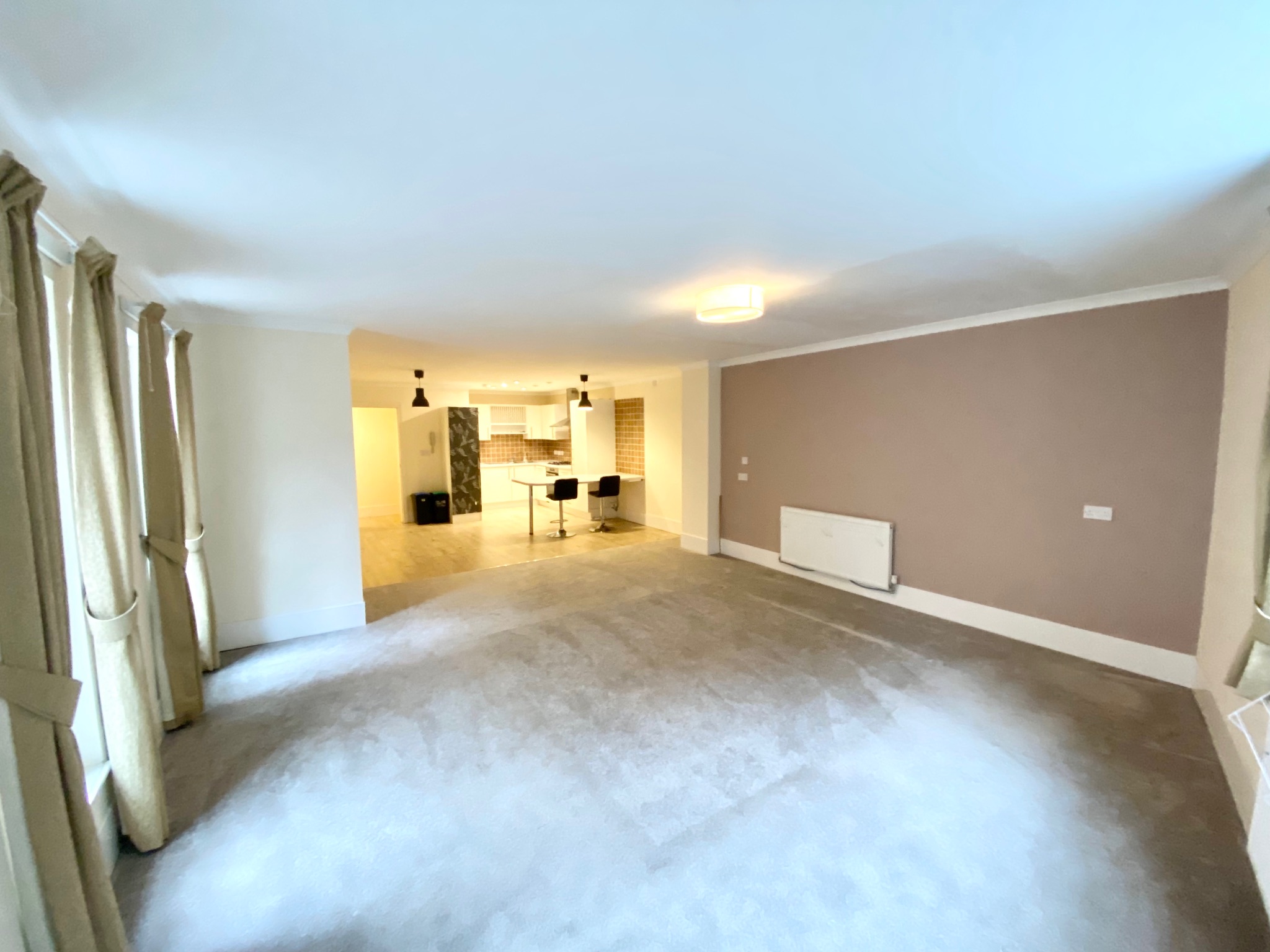 2 bedroom ground floor flat/apartment To Let in Hebden Bridge - Property photograph.