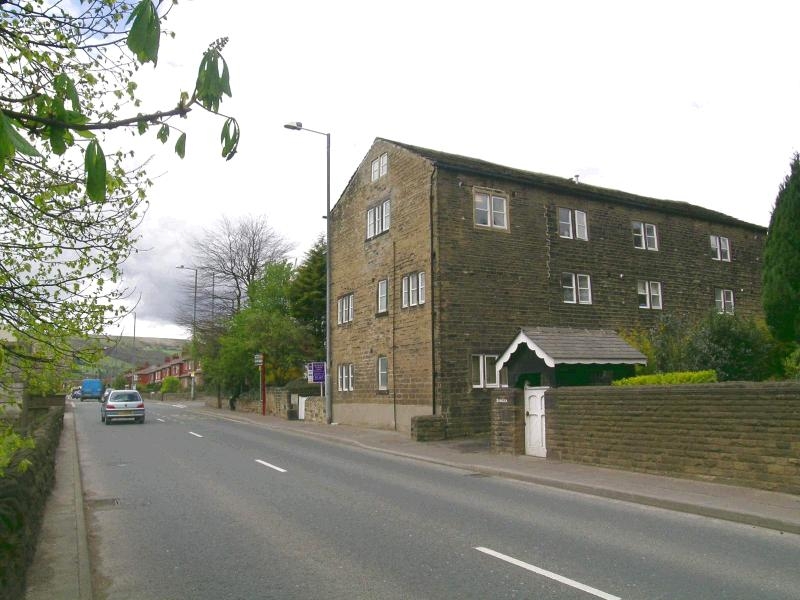 2 bedroom Let in Hebden Bridge - 0.