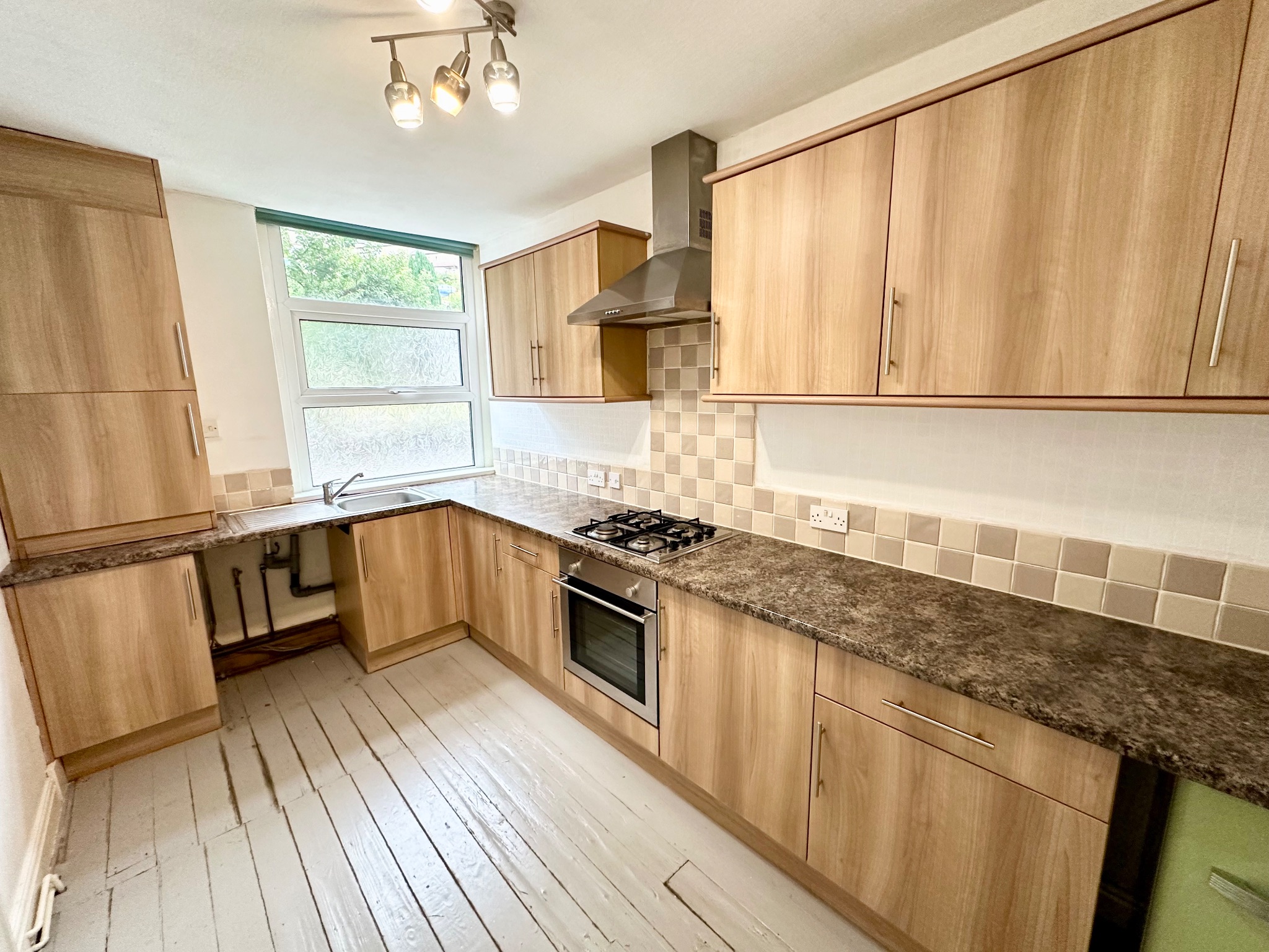 2 bedroom end terraced house Let Agreed in Hebden Bridge - Photograph 18.