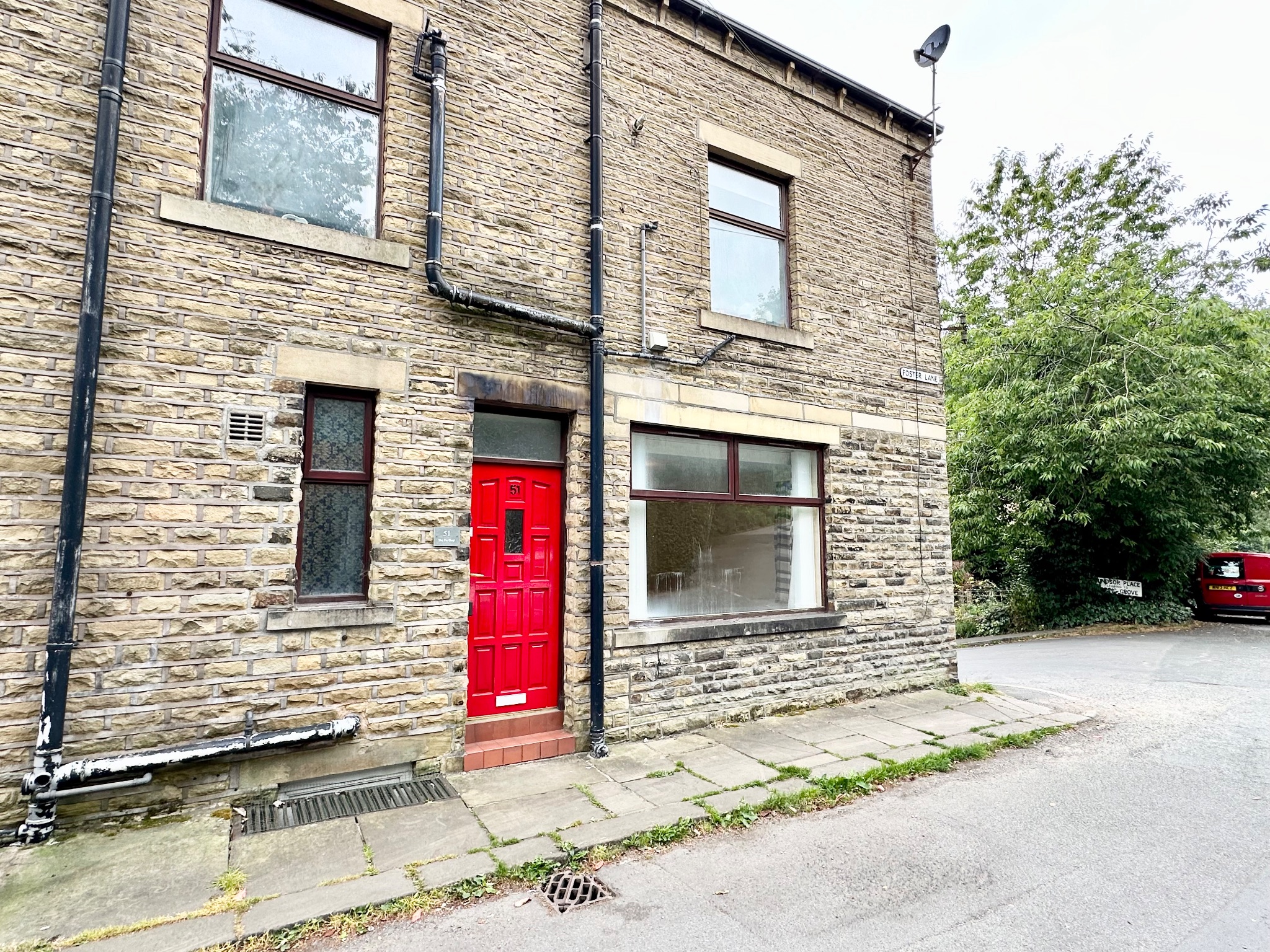 2 bedroom end terraced house Let Agreed in Hebden Bridge - Photograph 10.