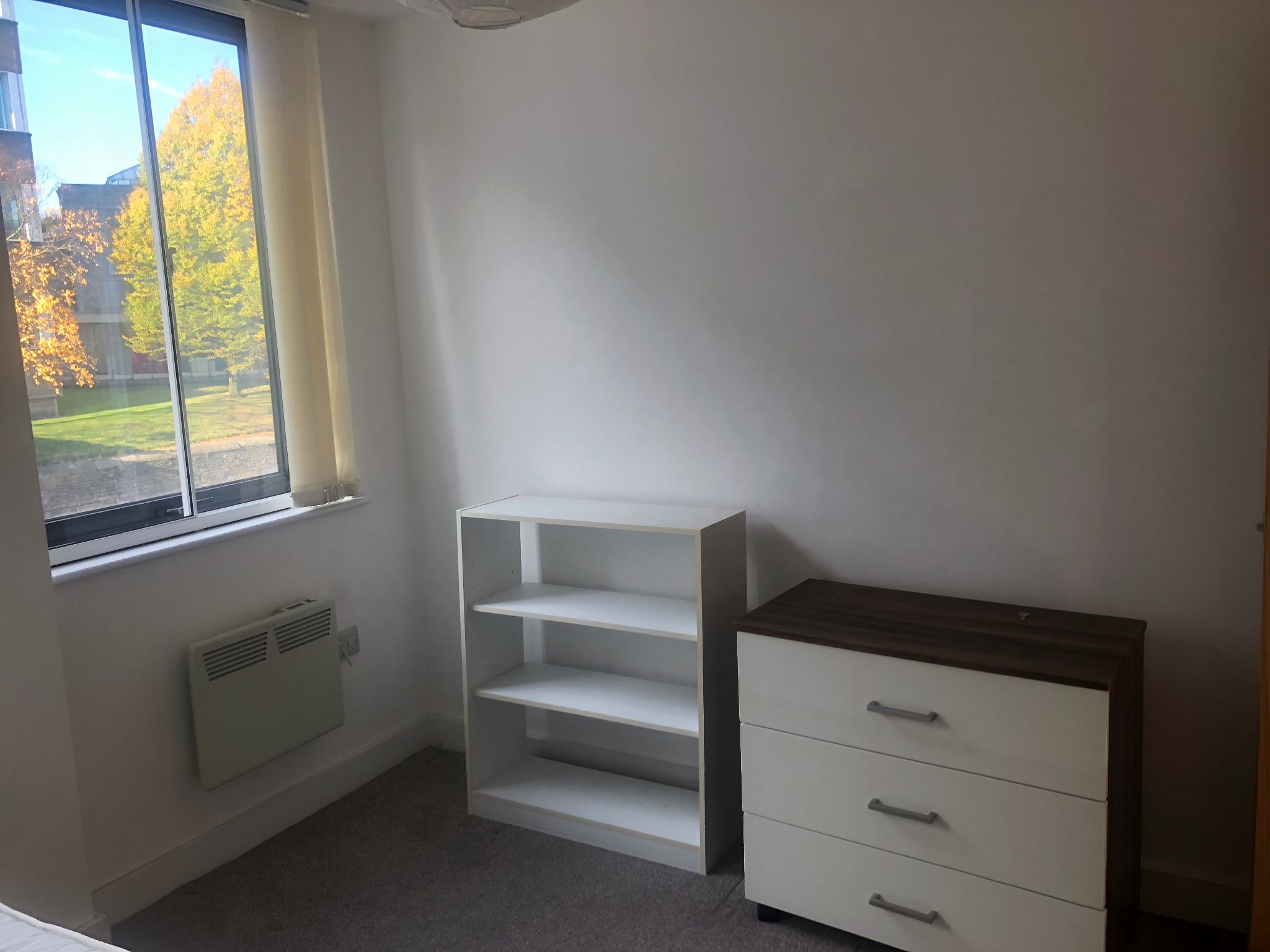 2 bedroom apartment flat/apartment Let in Stockport - Photograph 7.