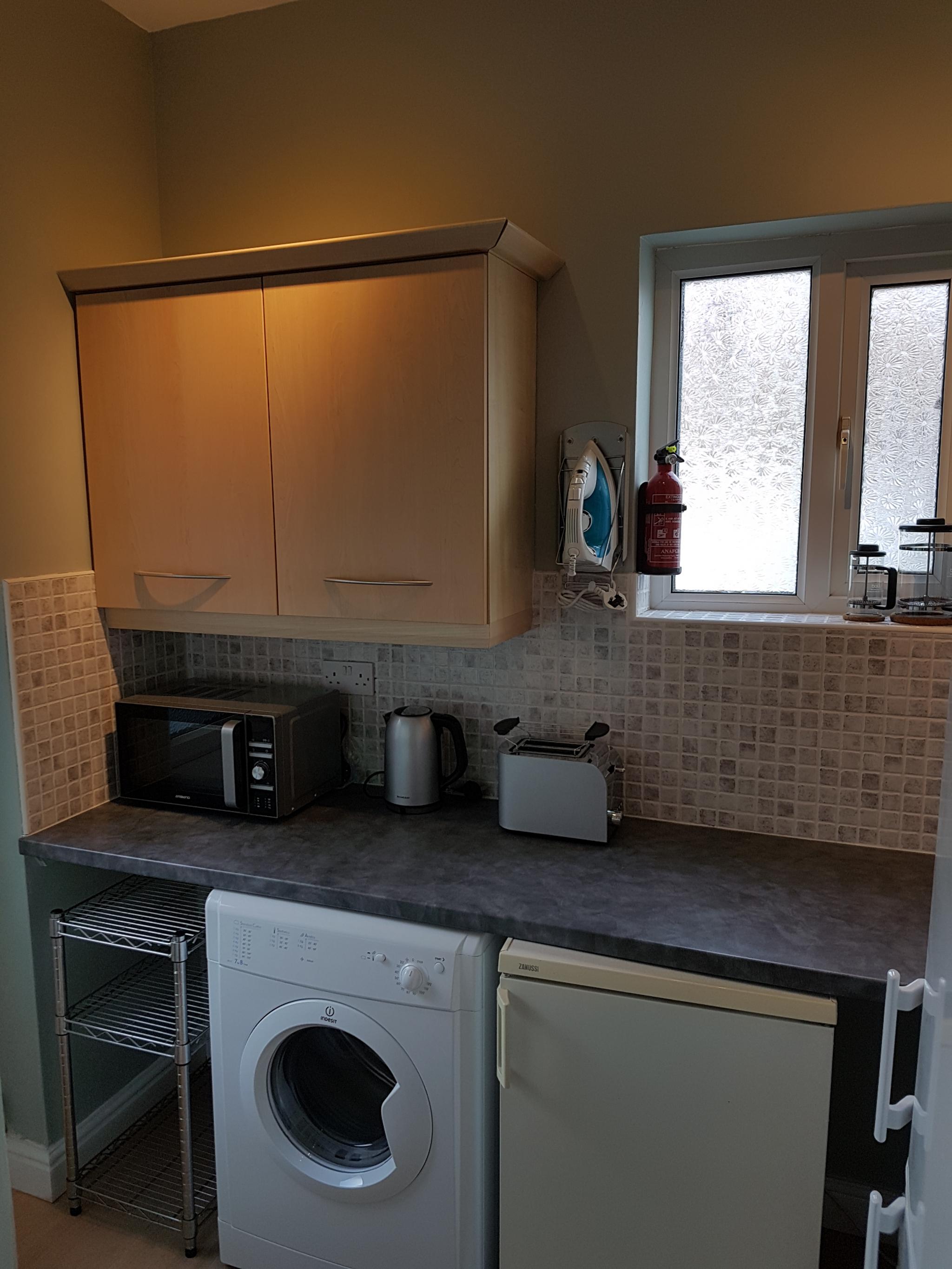 1 bedroom shared house Let in Stockport - Photograph 3.