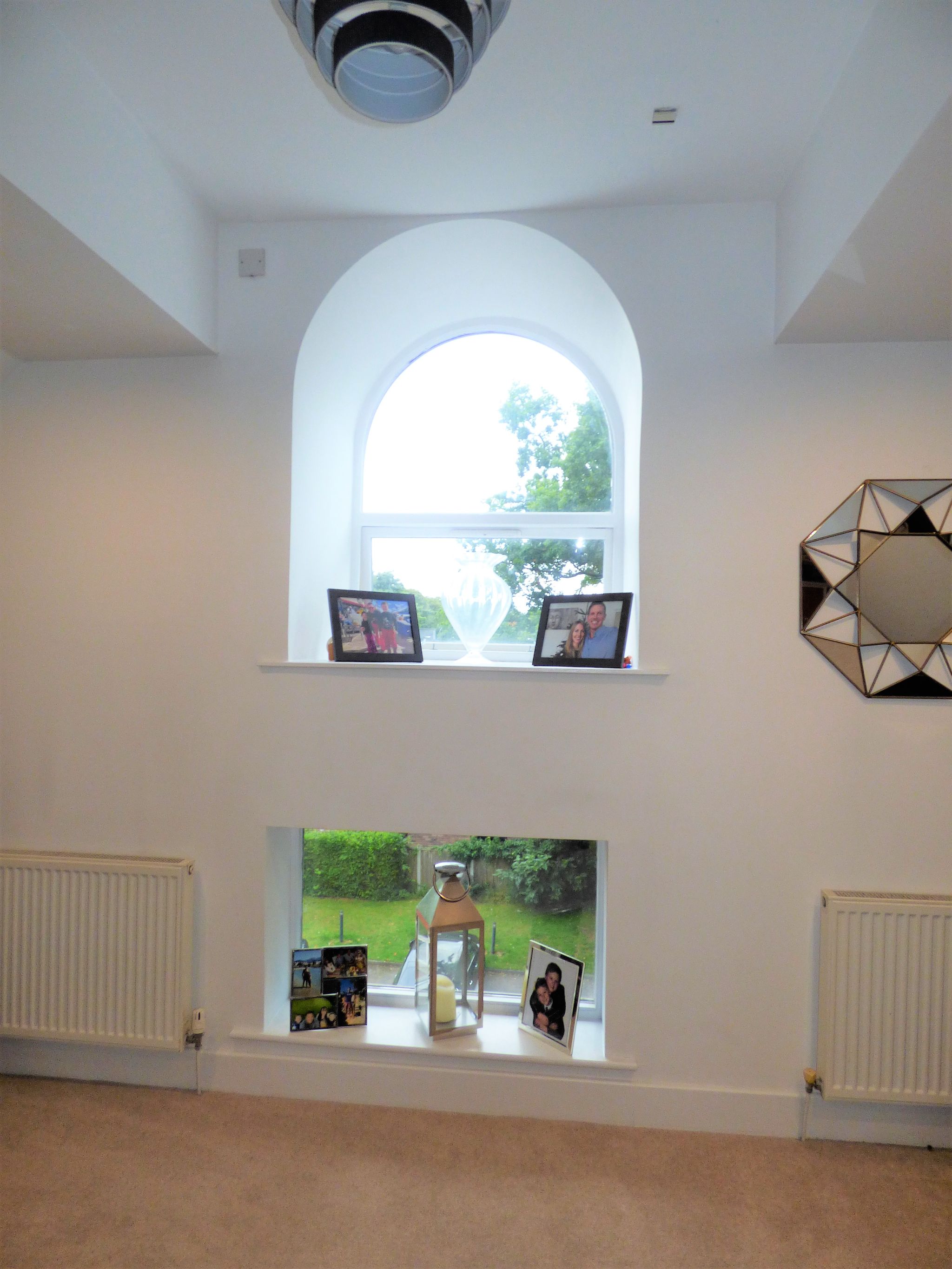 2 bedroom penthouse flat/apartment Under Offer in Manchester - Photograph 6.