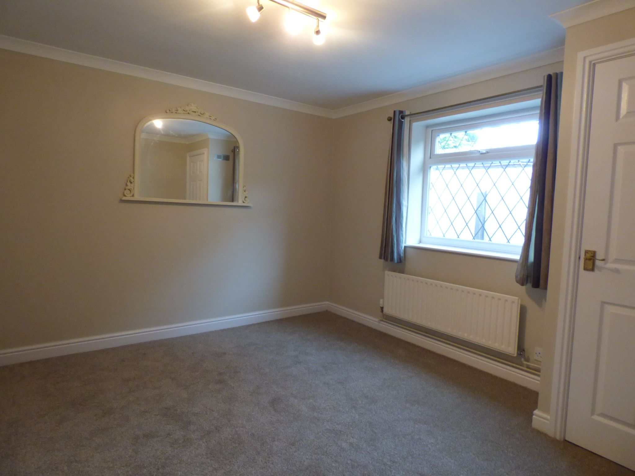 3 bedroom semi-detached house Let in Stockport - Bedroom Three.