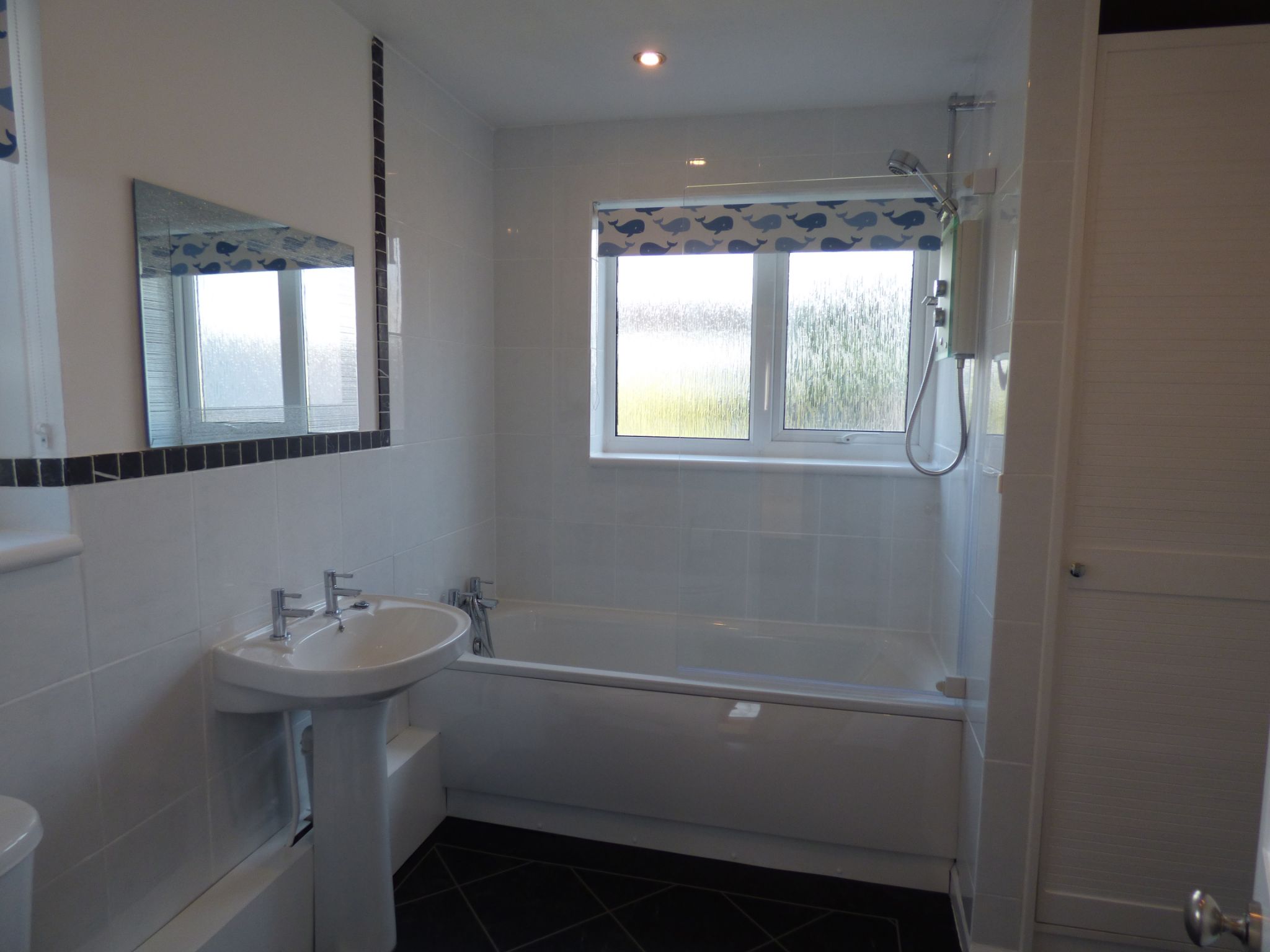 3 bedroom duplex flat/apartment Let in Stockport - Photograph 10.